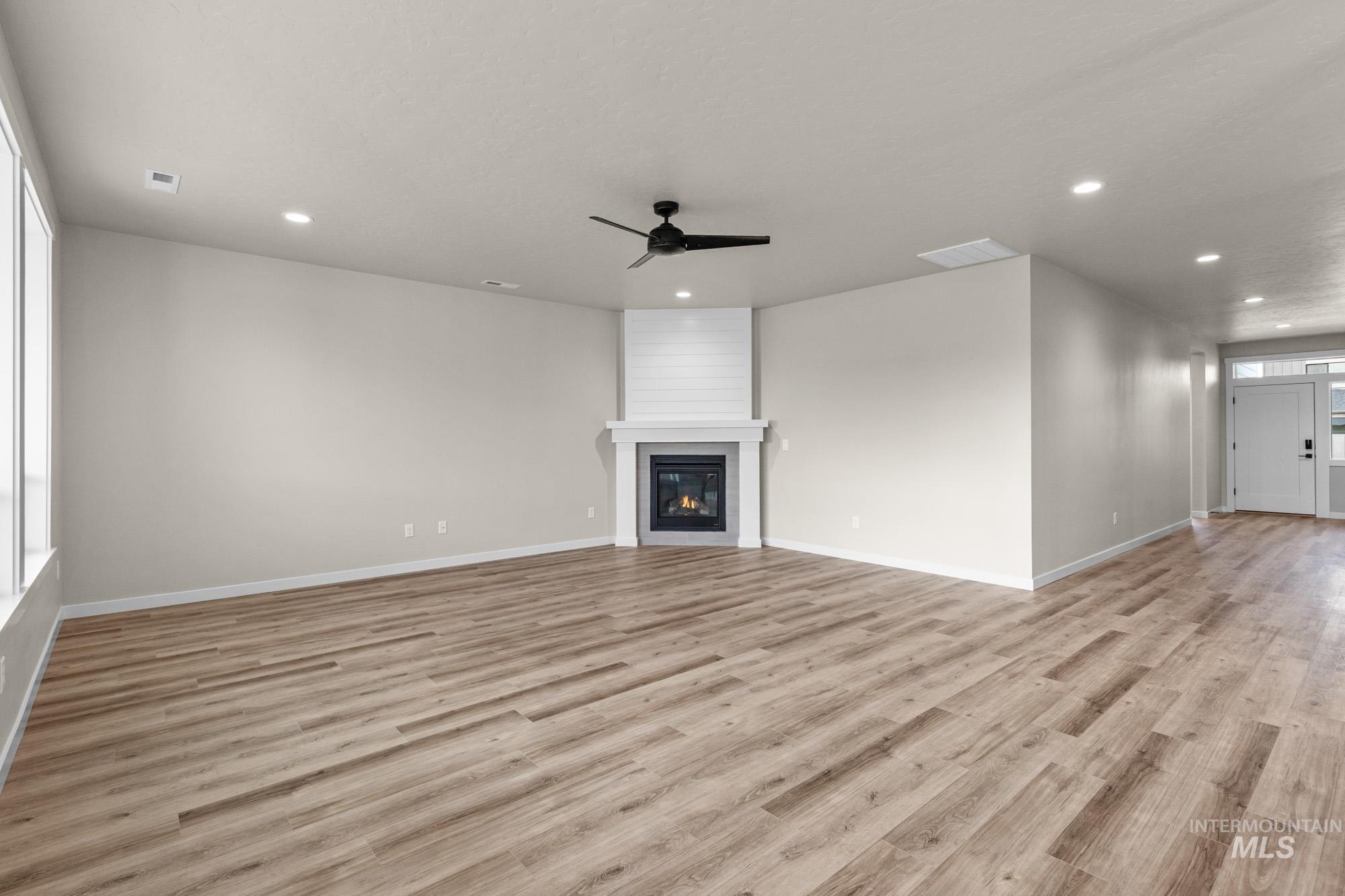 5387 W Yarnell St, Eagle, Idaho 83616, 4 Bedrooms, 3.5 Bathrooms, Residential For Sale, Price $714,990,MLS 98969287