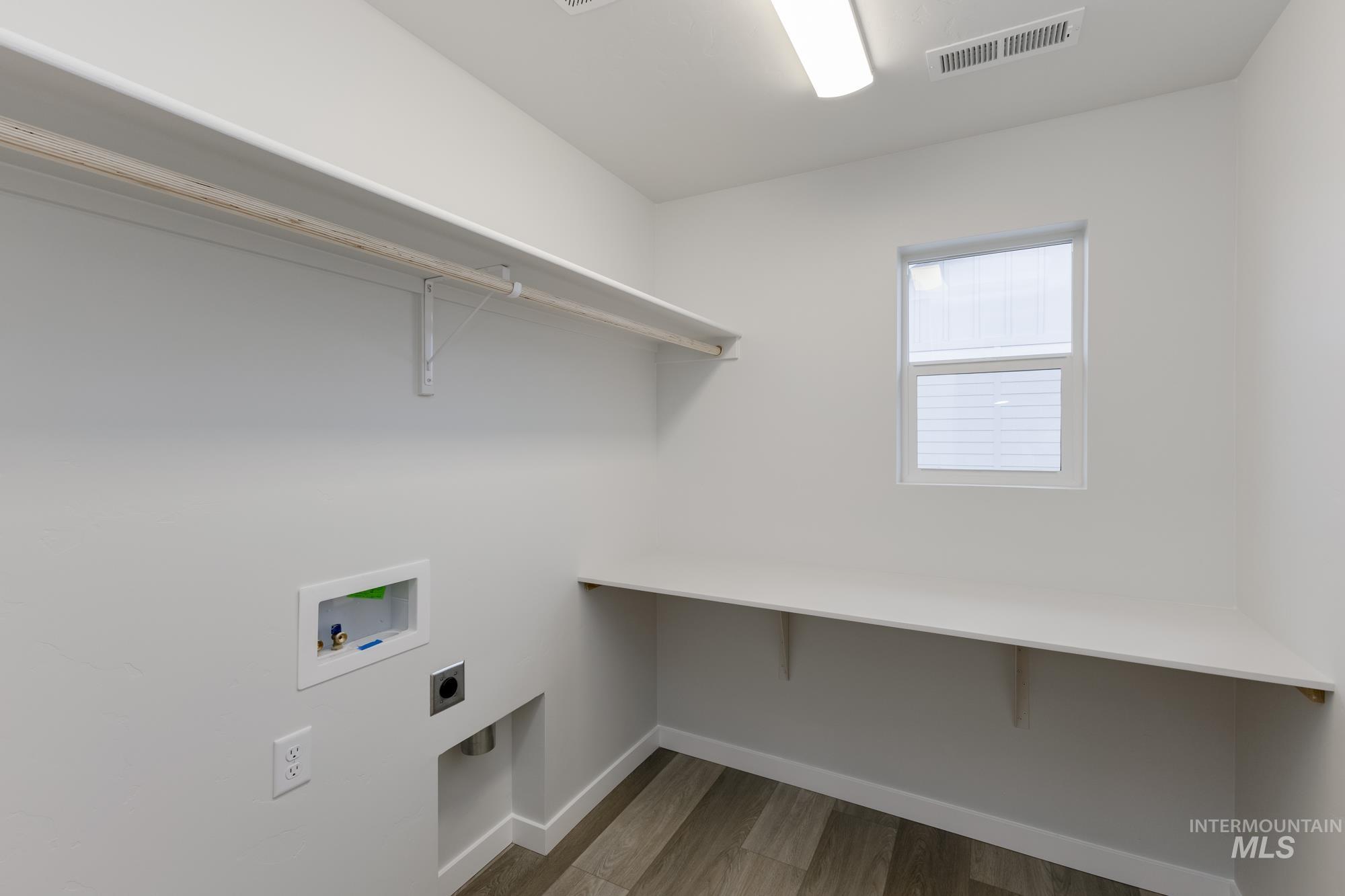 10549 W Tinder St, Star, Idaho 83669, 3 Bedrooms, 2.5 Bathrooms, Residential For Sale, Price $444,990, 98969288