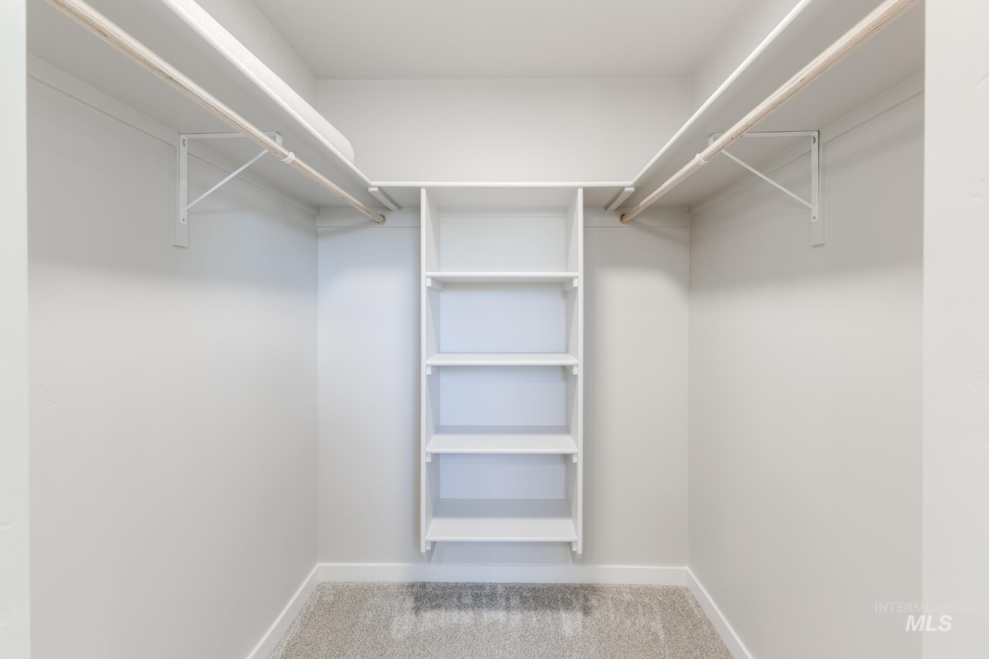 10574 W Teratai St, Star, Idaho 83669, 3 Bedrooms, 2.5 Bathrooms, Residential For Sale, Price $444,990,MLS 98969289