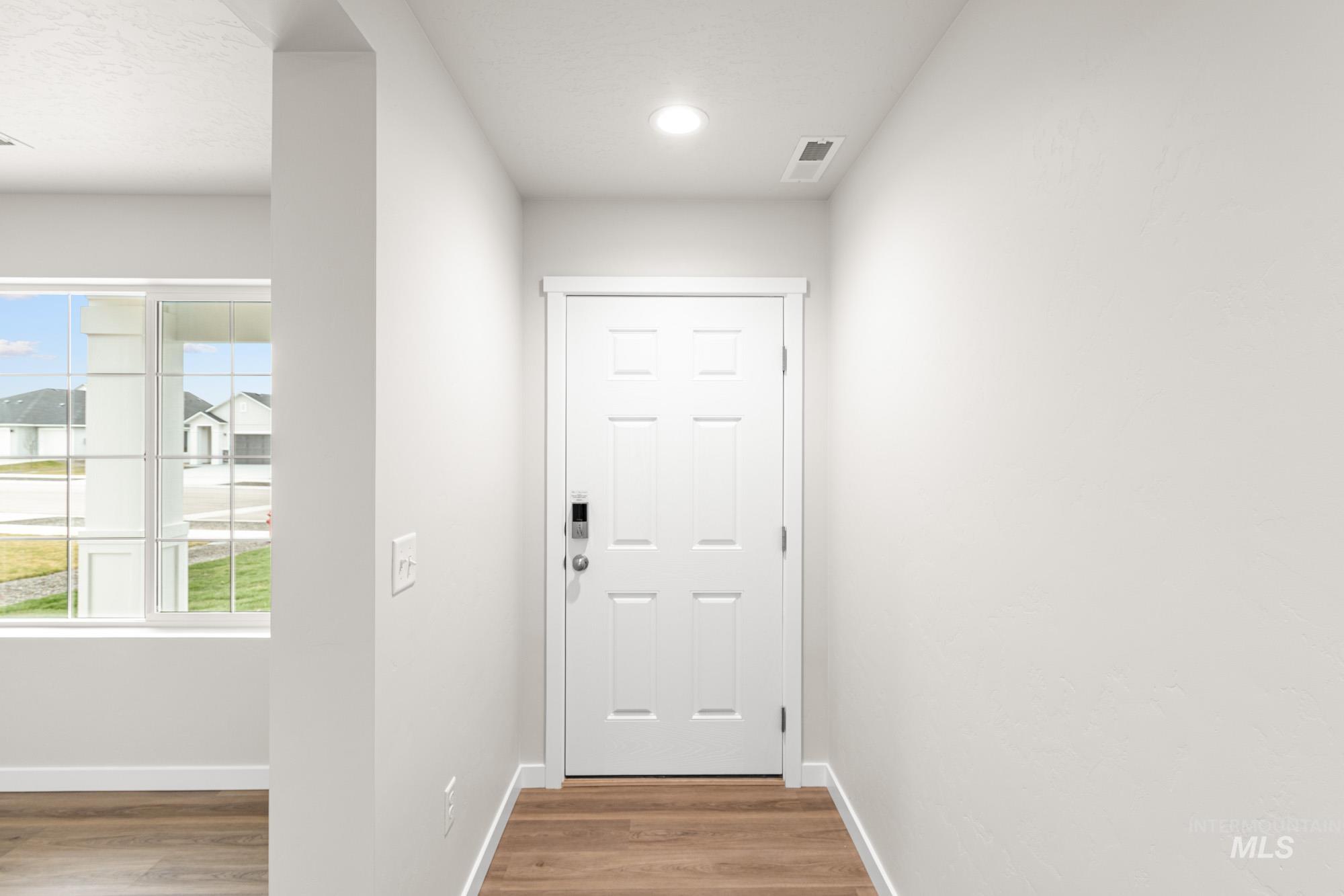 1602 Long Pond St, Middleton, Idaho 83644, 4 Bedrooms, 2.5 Bathrooms, Residential For Sale, Price $454,990,MLS 98969290