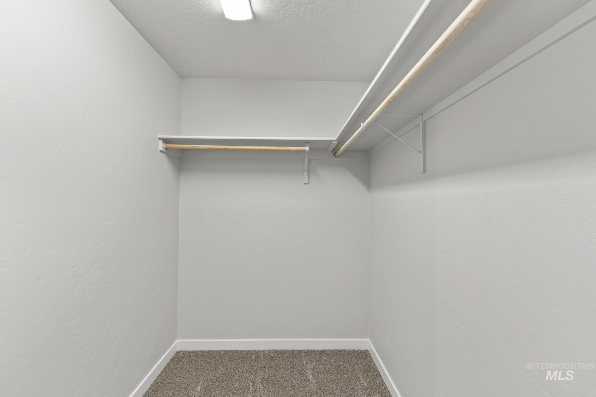 1602 Long Pond St, Middleton, Idaho 83644, 4 Bedrooms, 2.5 Bathrooms, Residential For Sale, Price $454,990,MLS 98969290