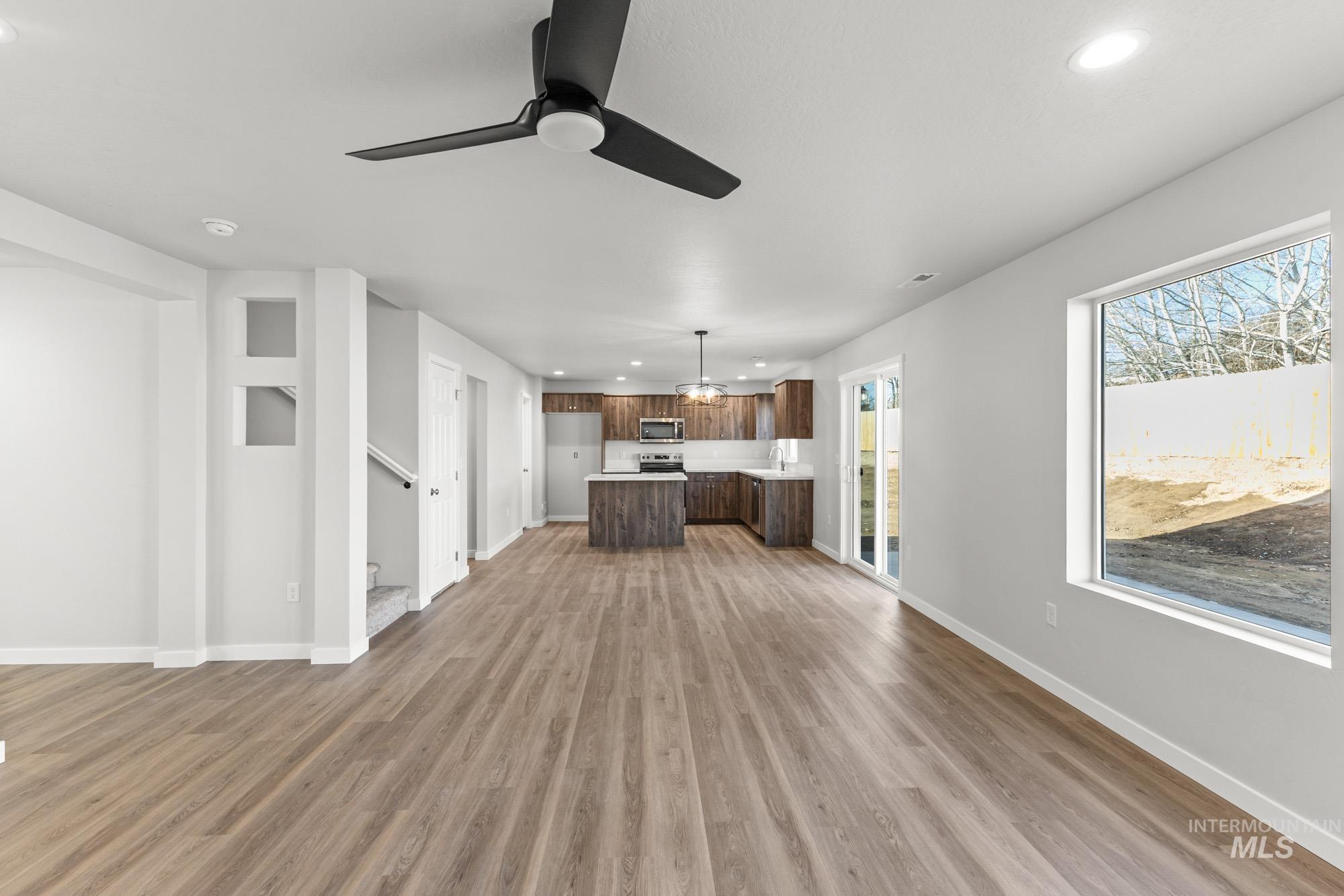 1602 Long Pond St, Middleton, Idaho 83644, 4 Bedrooms, 2.5 Bathrooms, Residential For Sale, Price $454,990,MLS 98969290