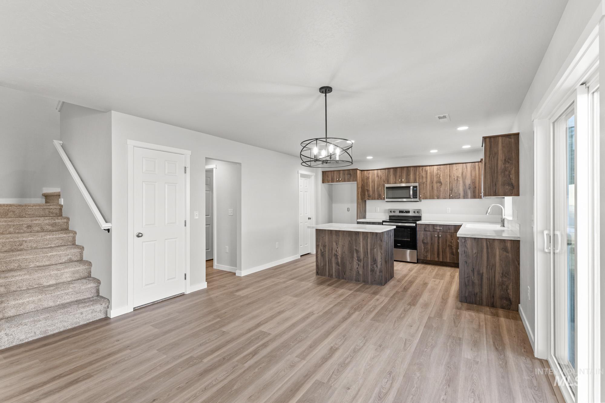 1602 Long Pond St, Middleton, Idaho 83644, 4 Bedrooms, 2.5 Bathrooms, Residential For Sale, Price $454,990,MLS 98969290