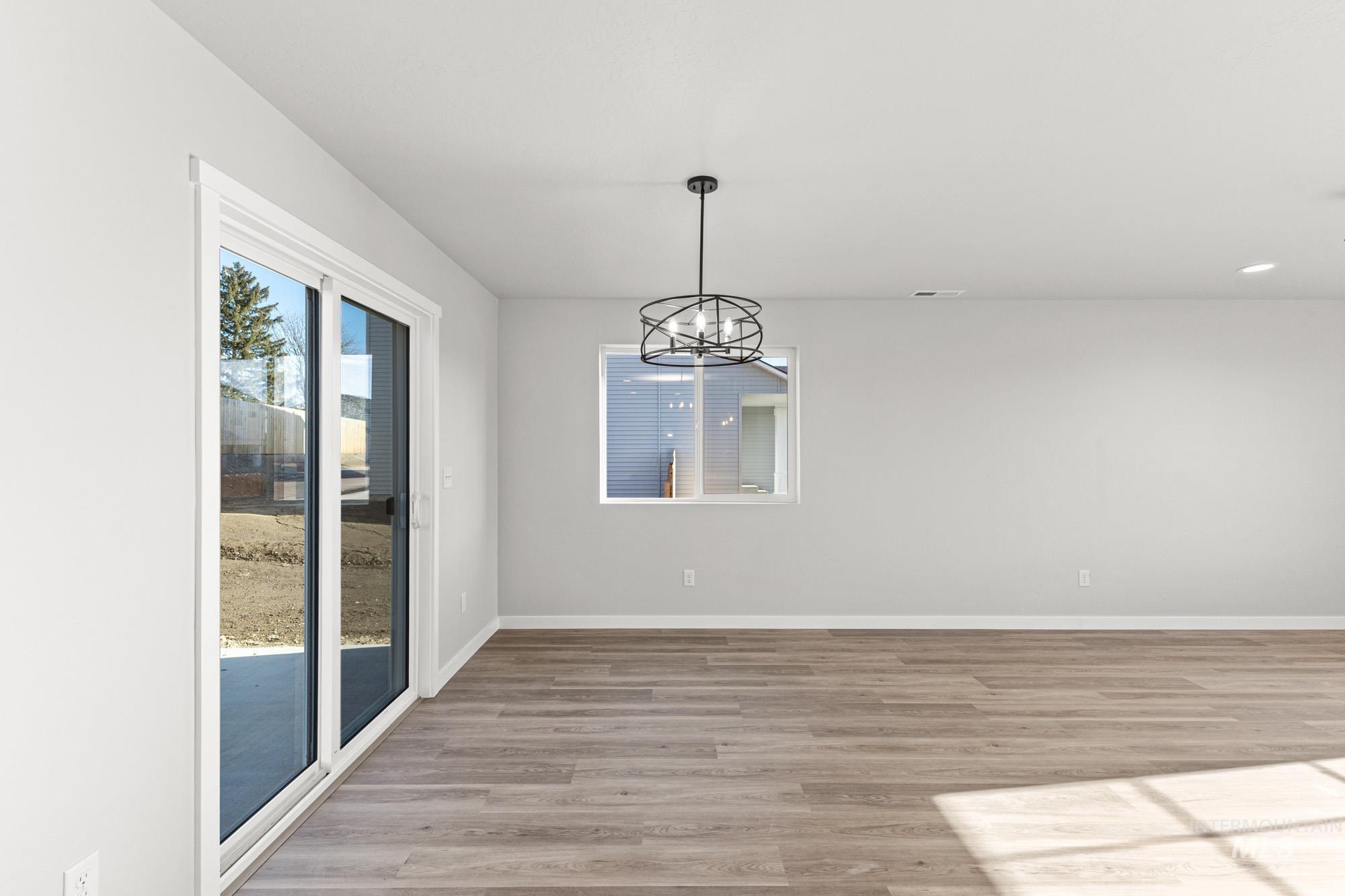 1436 Long Pond St, Middleton, Idaho 83644, 3 Bedrooms, 2.5 Bathrooms, Residential For Sale, Price $424,990,MLS 98969291