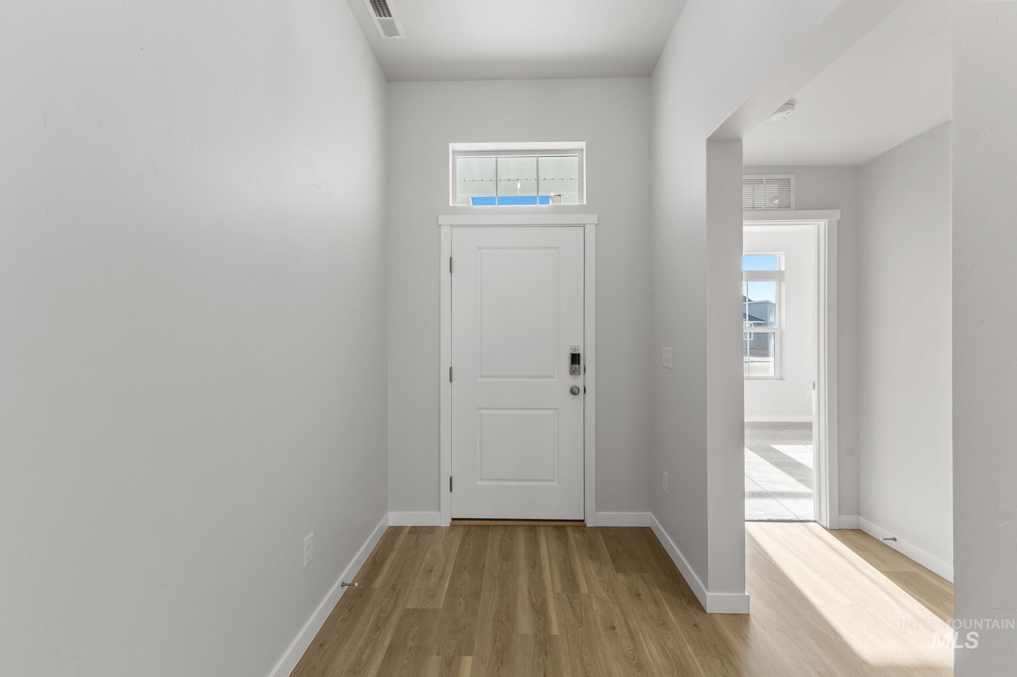 1628 Sunday River St, Middleton, Idaho 83644, 4 Bedrooms, 2 Bathrooms, Residential For Sale, Price $463,990,MLS 98969292