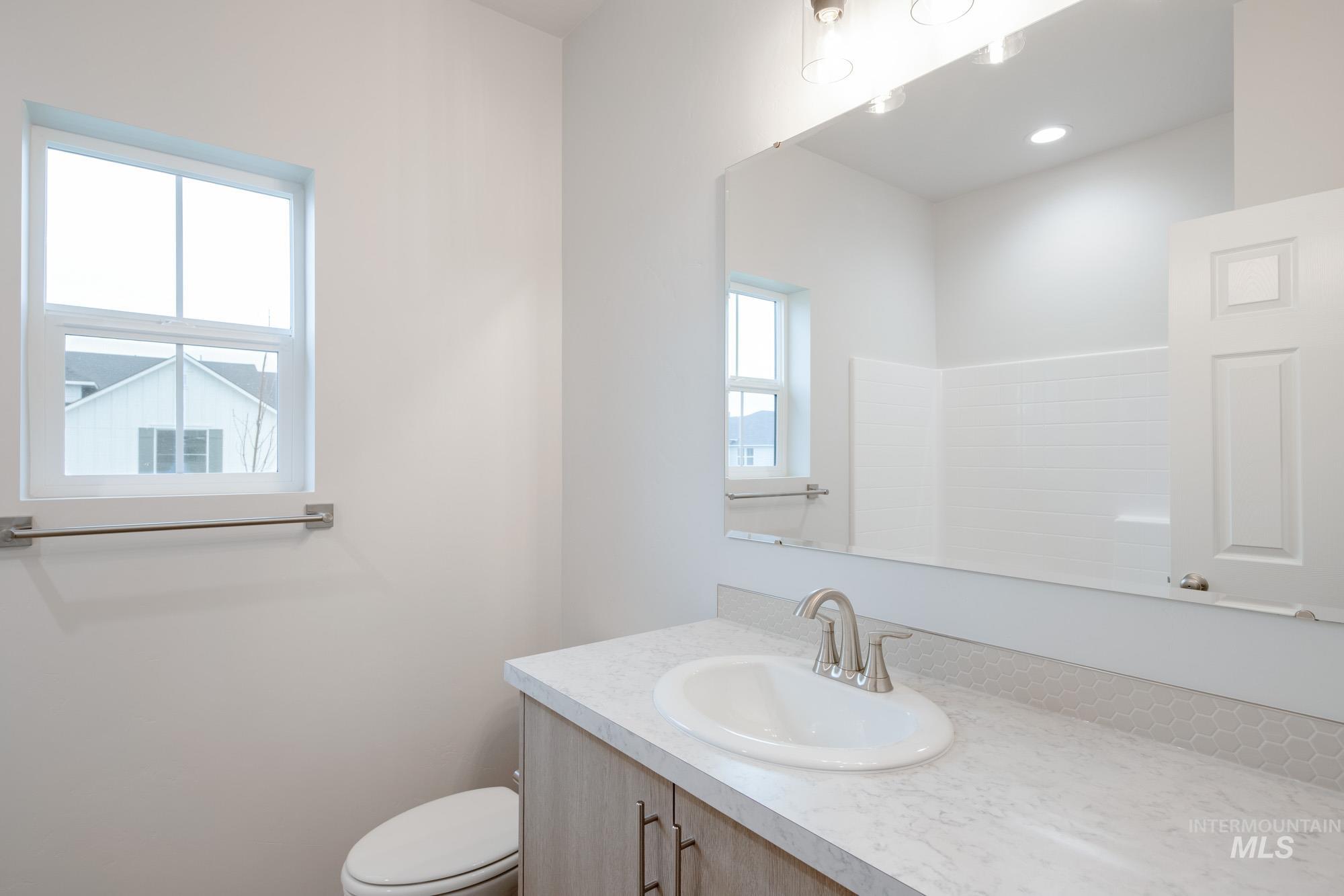 18389 N Trumpet Lily Ave, Nampa, Idaho 83687, 3 Bedrooms, 2 Bathrooms, Residential For Sale, Price $434,990,MLS 98969293