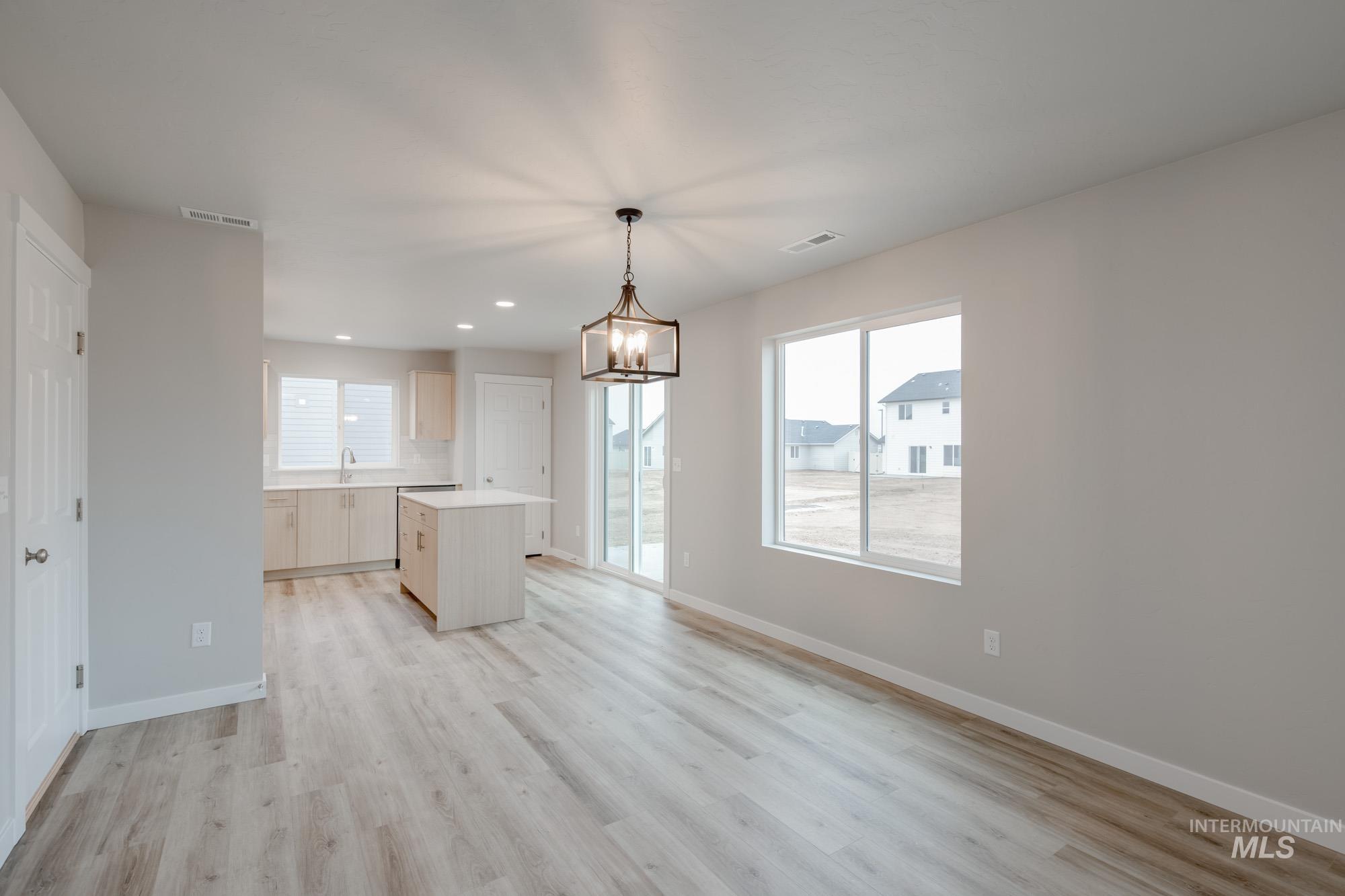 18417 N Trumpet Lily Ave, Nampa, Idaho 83687, 4 Bedrooms, 2.5 Bathrooms, Residential For Sale, Price $429,990,MLS 98969294