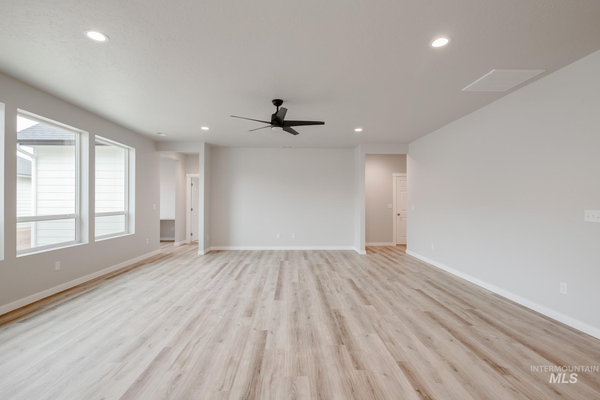 9138 W Violet St, Nampa, Idaho 83687, 4 Bedrooms, 2.5 Bathrooms, Residential For Sale, Price $529,990, 98969295