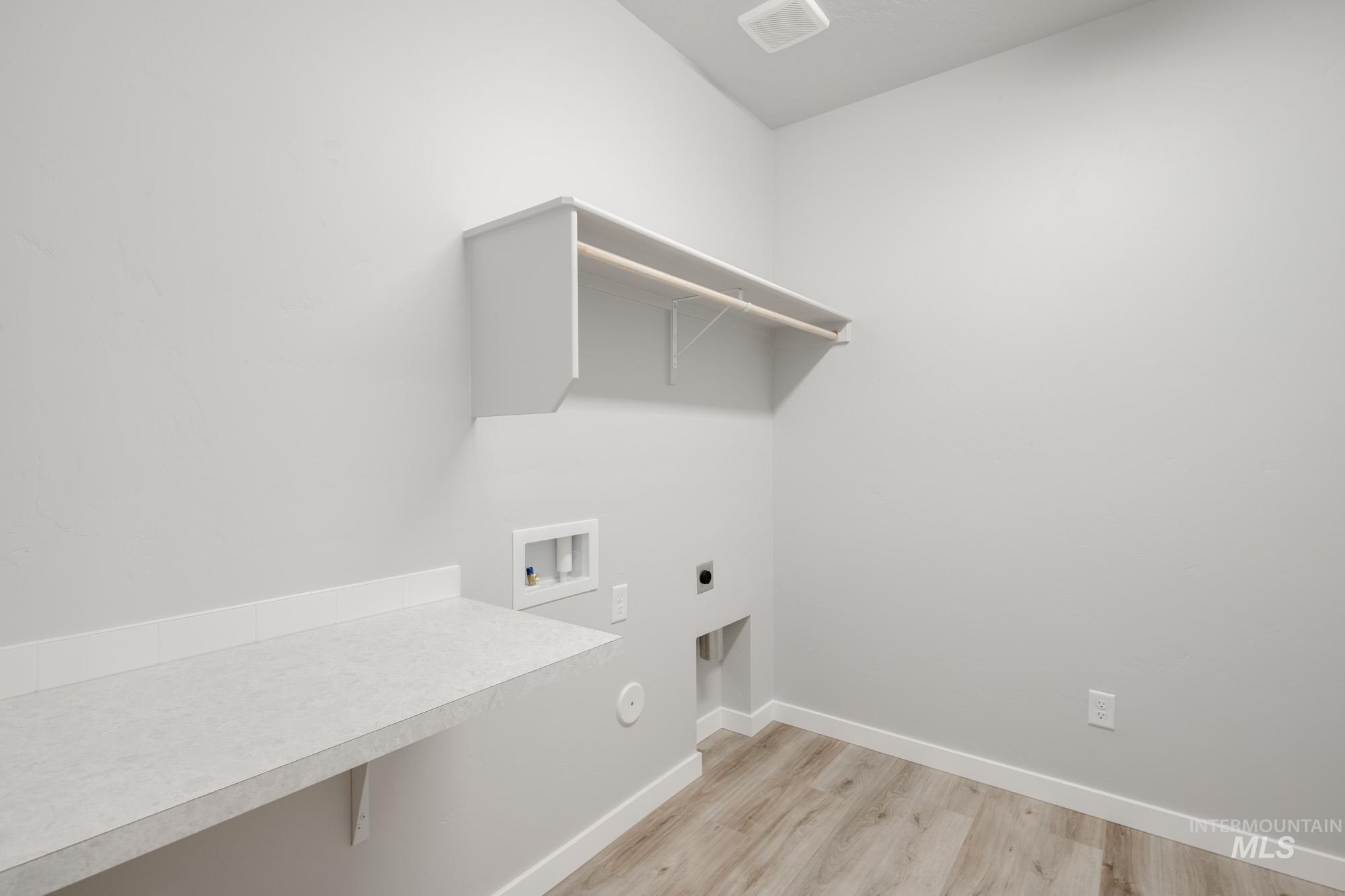 9138 W Violet St, Nampa, Idaho 83687, 4 Bedrooms, 2.5 Bathrooms, Residential For Sale, Price $529,990, 98969295