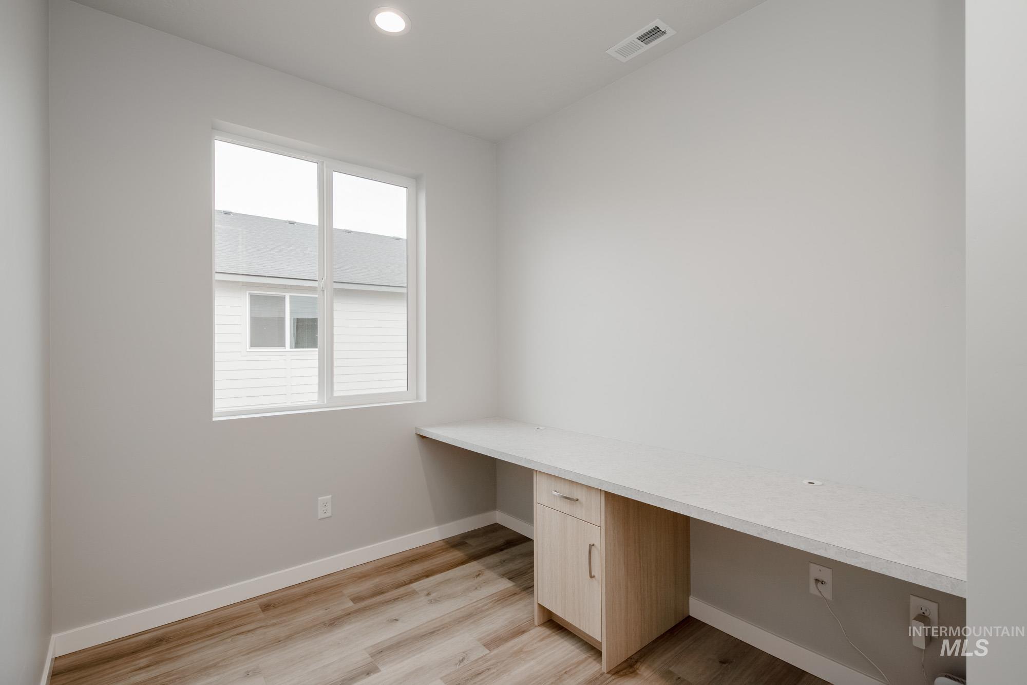 9138 W Violet St, Nampa, Idaho 83687, 4 Bedrooms, 2.5 Bathrooms, Residential For Sale, Price $529,990,MLS 98969295