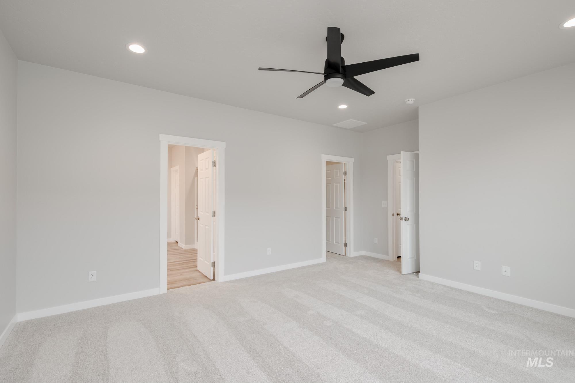 9138 W Violet St, Nampa, Idaho 83687, 4 Bedrooms, 2.5 Bathrooms, Residential For Sale, Price $529,990,MLS 98969295