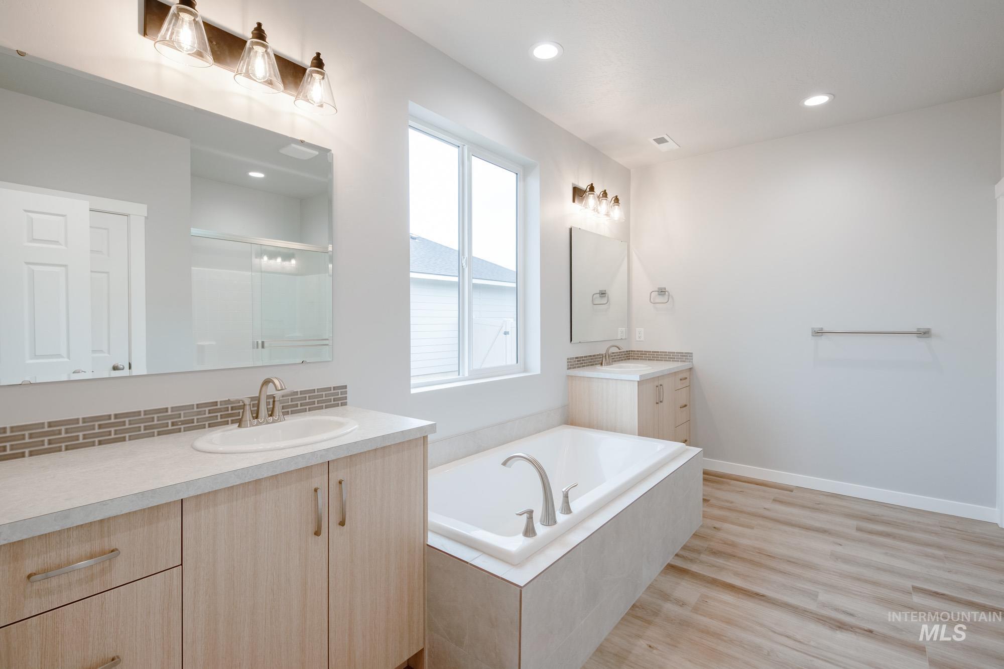 9138 W Violet St, Nampa, Idaho 83687, 4 Bedrooms, 2.5 Bathrooms, Residential For Sale, Price $529,990, 98969295