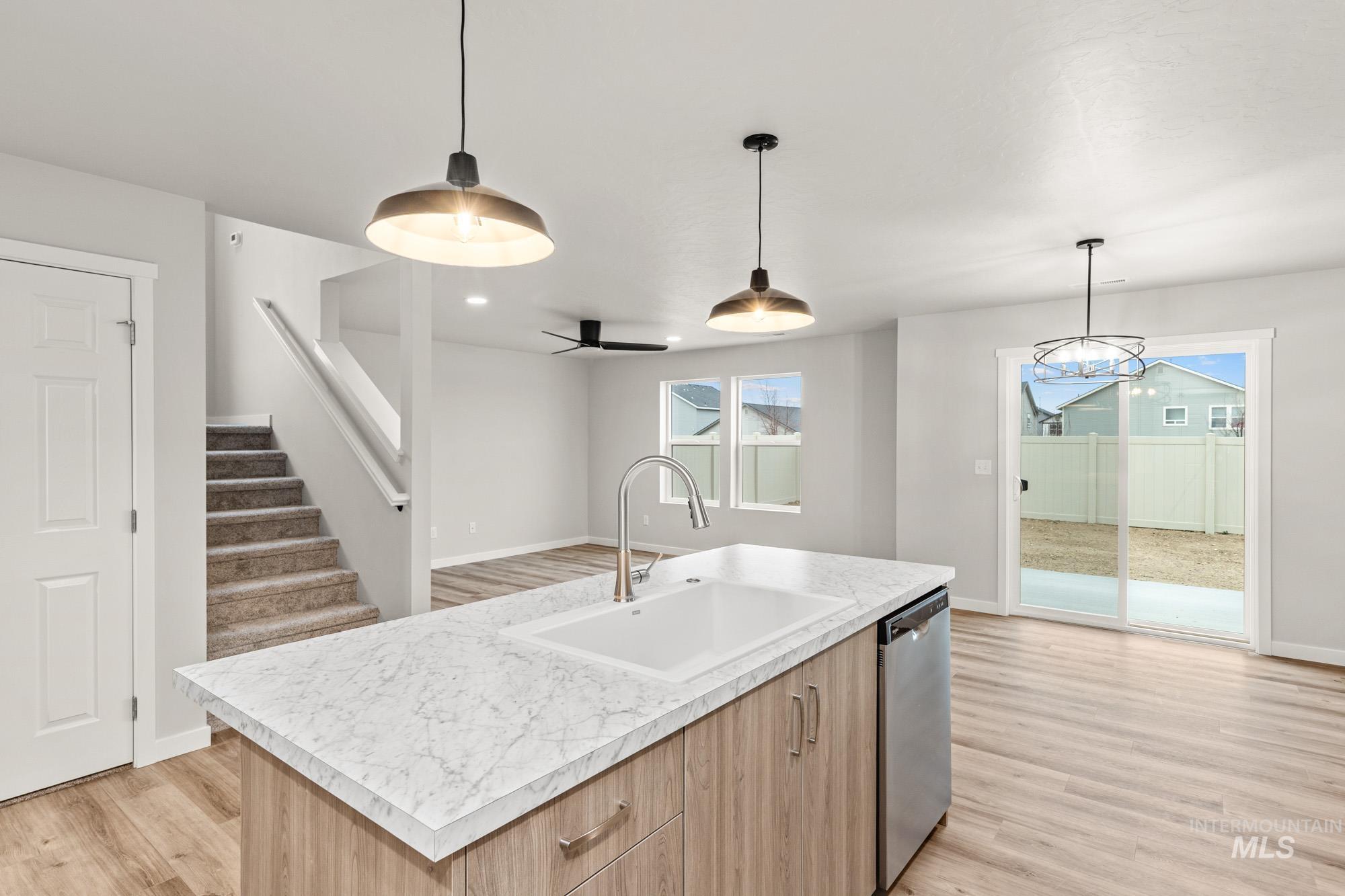 10845 Rutland St, Caldwell, Idaho 83605, 3 Bedrooms, 2.5 Bathrooms, Residential For Sale, Price $386,990, 98969296