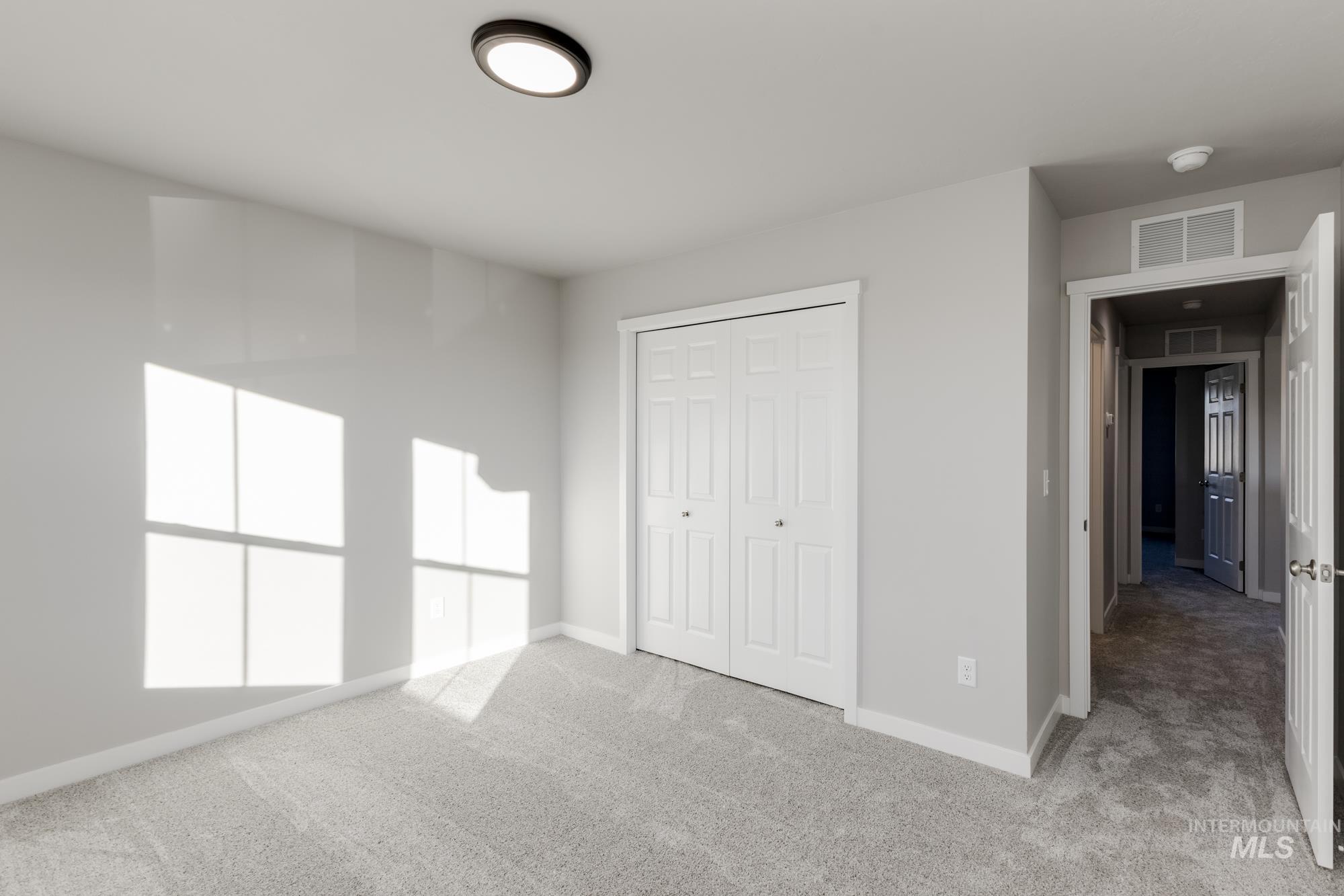 2296 N Iditarod Ave, Kuna, Idaho 83634, 4 Bedrooms, 3 Bathrooms, Residential For Sale, Price $582,990,MLS 98969297