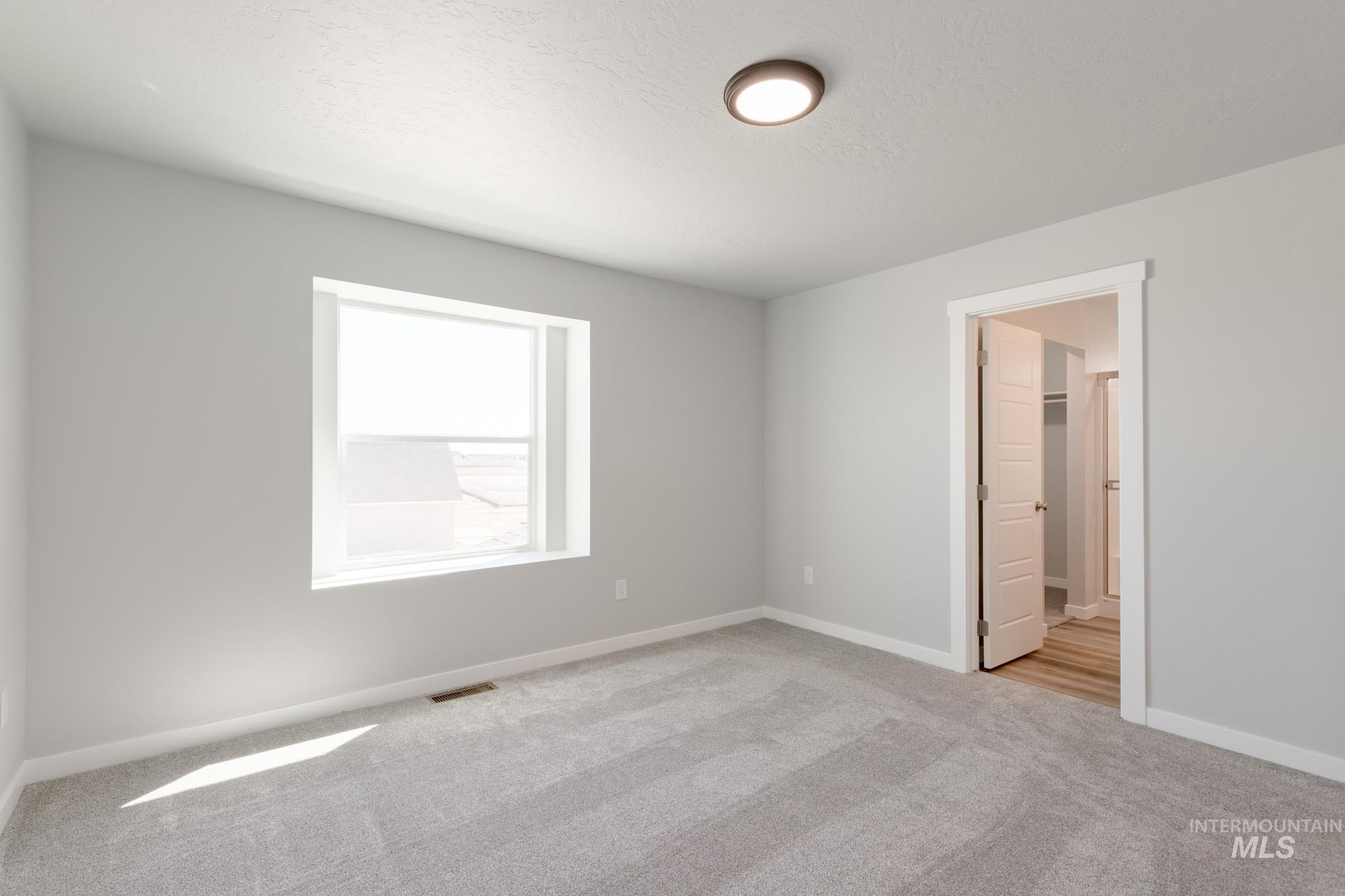 3005 E Mossy Creek Dr, Kuna, Idaho 83634, 3 Bedrooms, 2.5 Bathrooms, Residential For Sale, Price $393,990,MLS 98969298