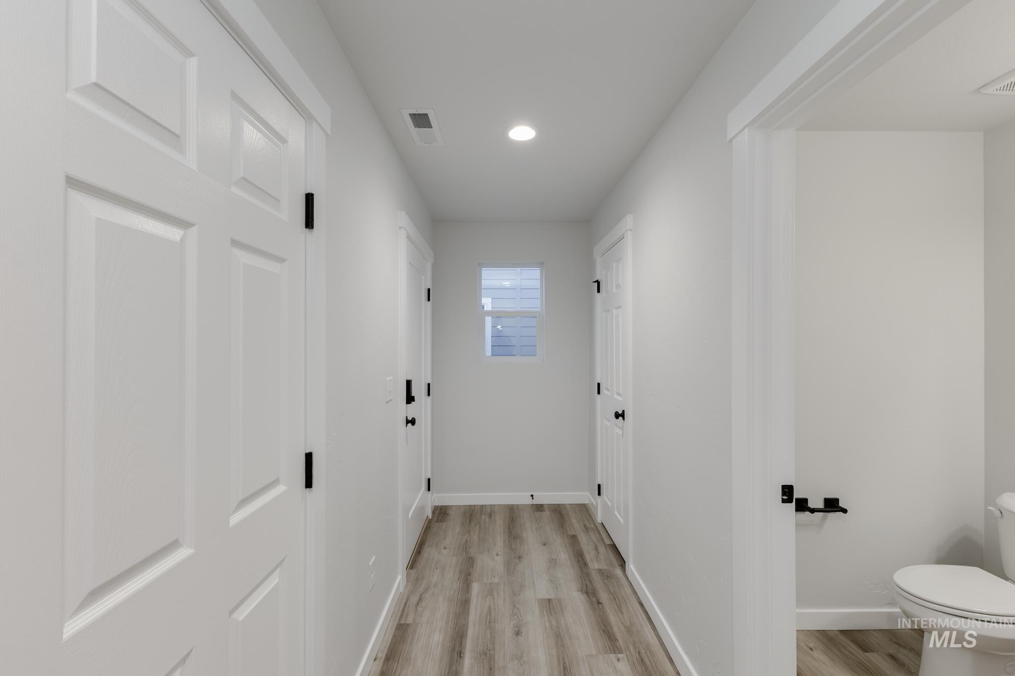 2968 E Mossy Creek Dr, Kuna, Idaho 83634, 4 Bedrooms, 2.5 Bathrooms, Residential For Sale, Price $474,990,MLS 98969299