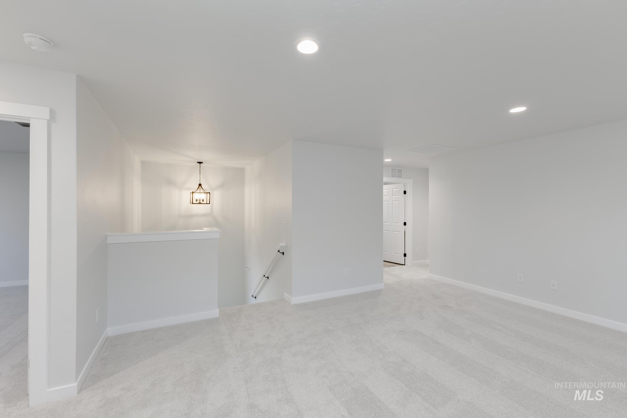 2968 E Mossy Creek Dr, Kuna, Idaho 83634, 4 Bedrooms, 2.5 Bathrooms, Residential For Sale, Price $474,990,MLS 98969299