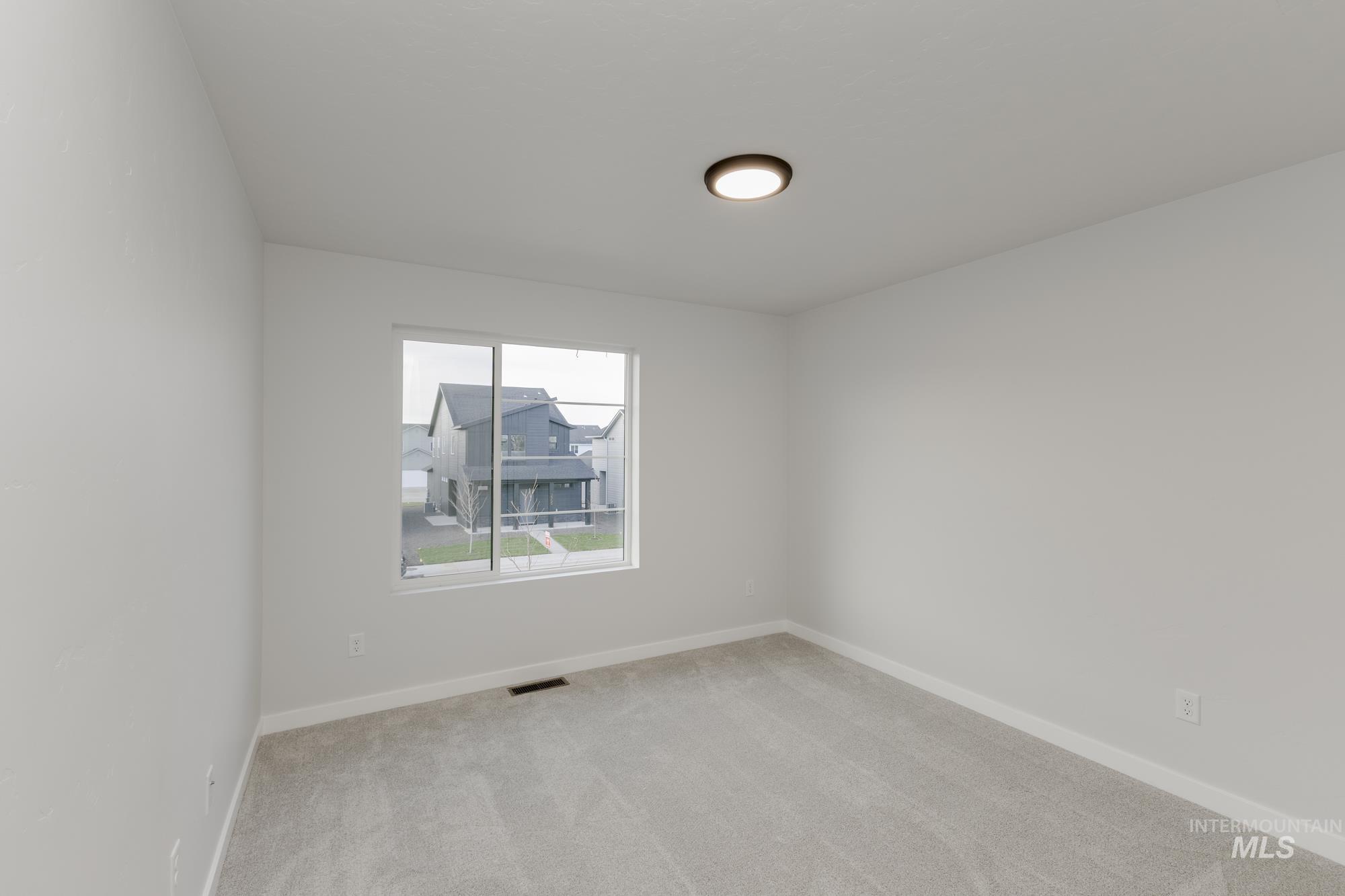 2968 E Mossy Creek Dr, Kuna, Idaho 83634, 4 Bedrooms, 2.5 Bathrooms, Residential For Sale, Price $474,990,MLS 98969299