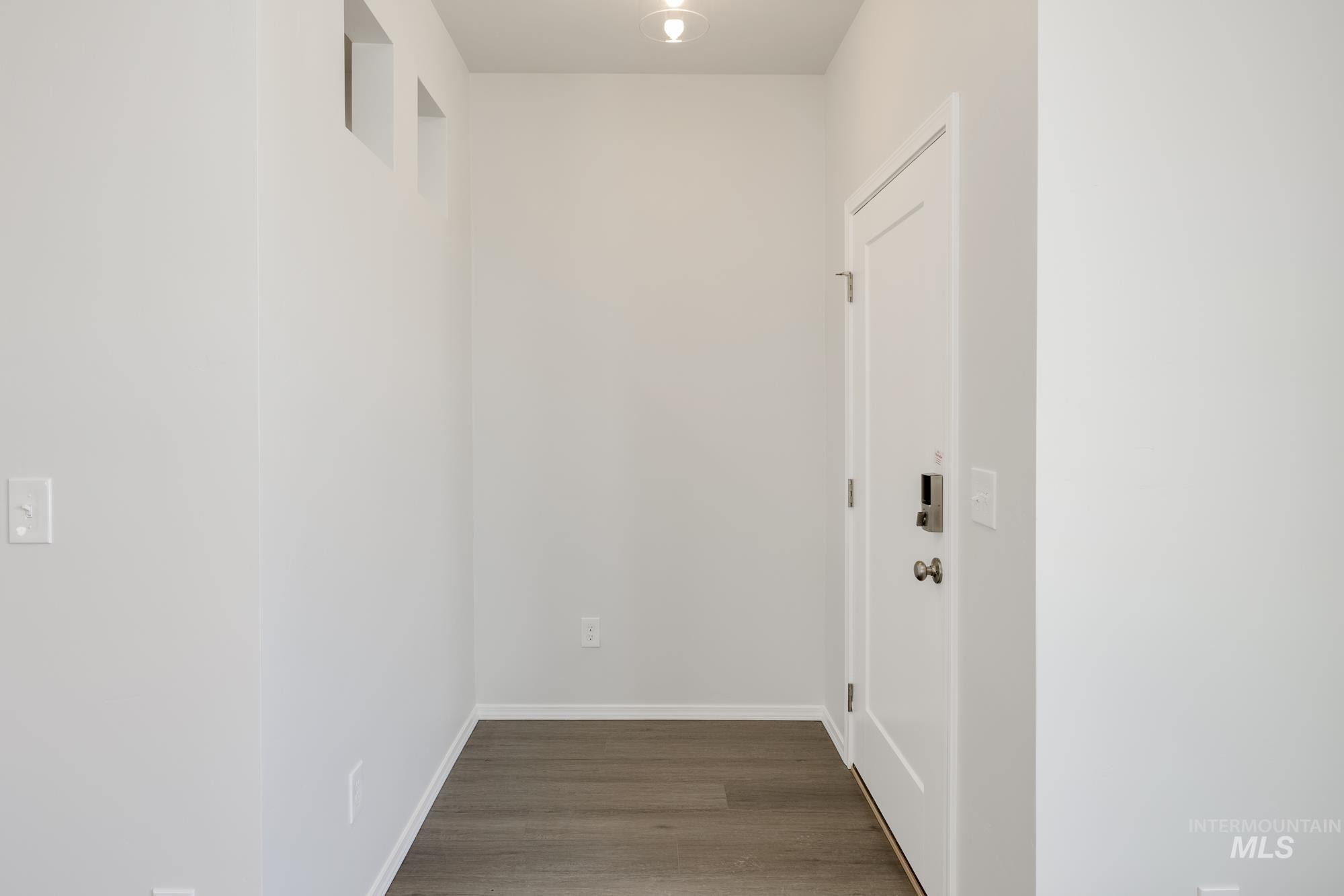 3029 E Mossy Creek Dr, Kuna, Idaho 83634, 3 Bedrooms, 2.5 Bathrooms, Residential For Sale, Price $399,990,MLS 98969300