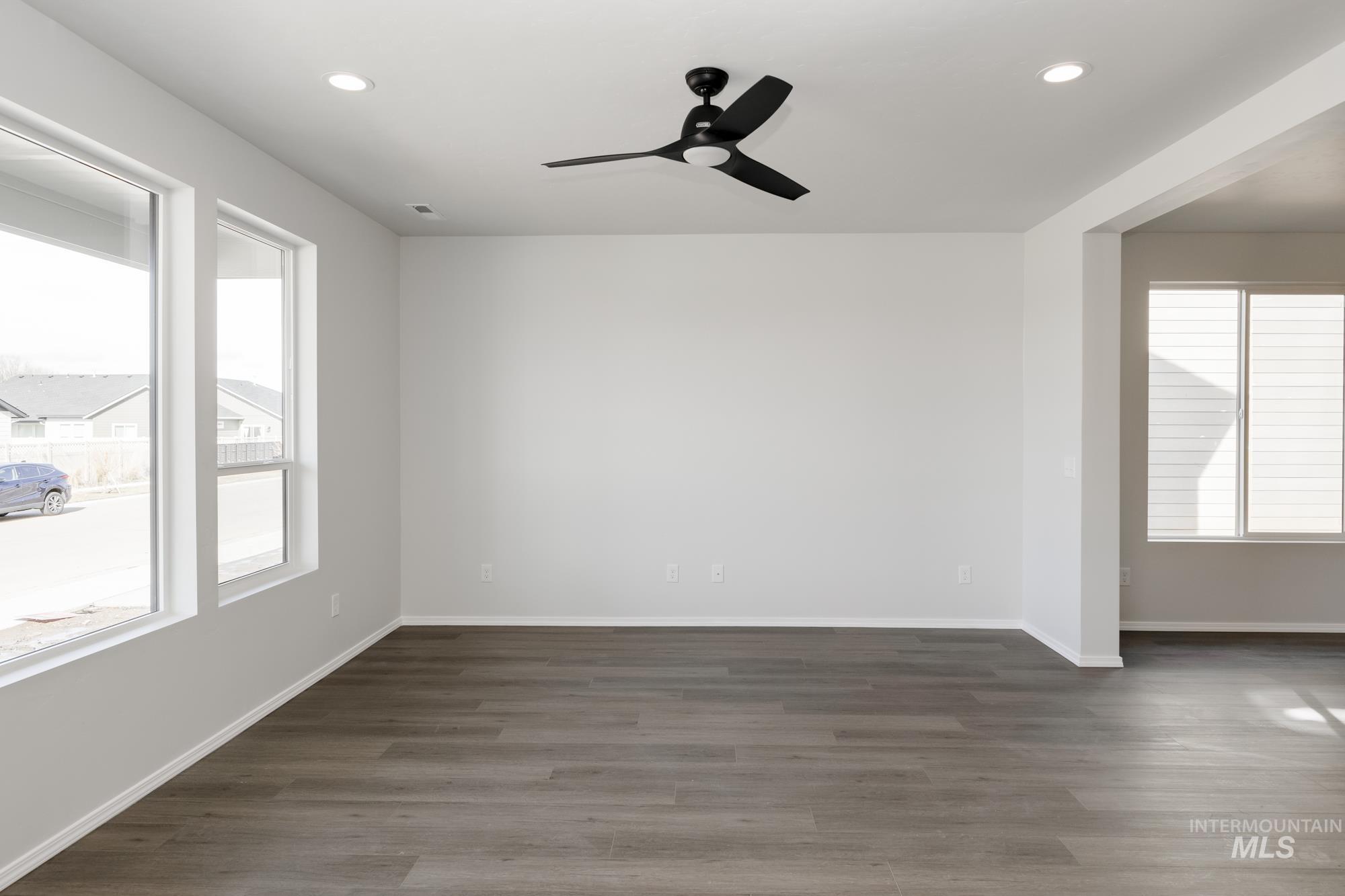 3029 E Mossy Creek Dr, Kuna, Idaho 83634, 3 Bedrooms, 2.5 Bathrooms, Residential For Sale, Price $399,990,MLS 98969300