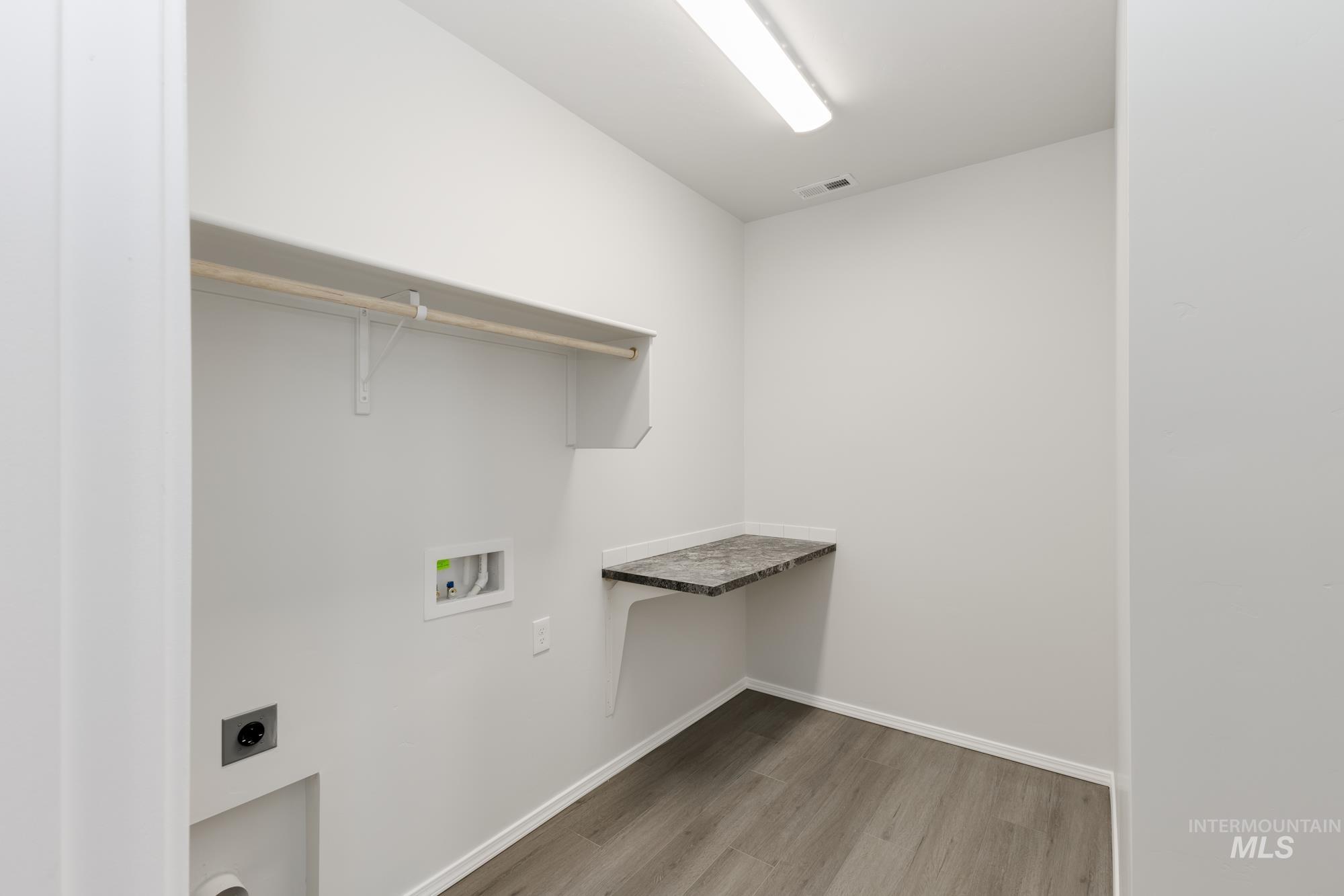 3029 E Mossy Creek Dr, Kuna, Idaho 83634, 3 Bedrooms, 2.5 Bathrooms, Residential For Sale, Price $399,990,MLS 98969300