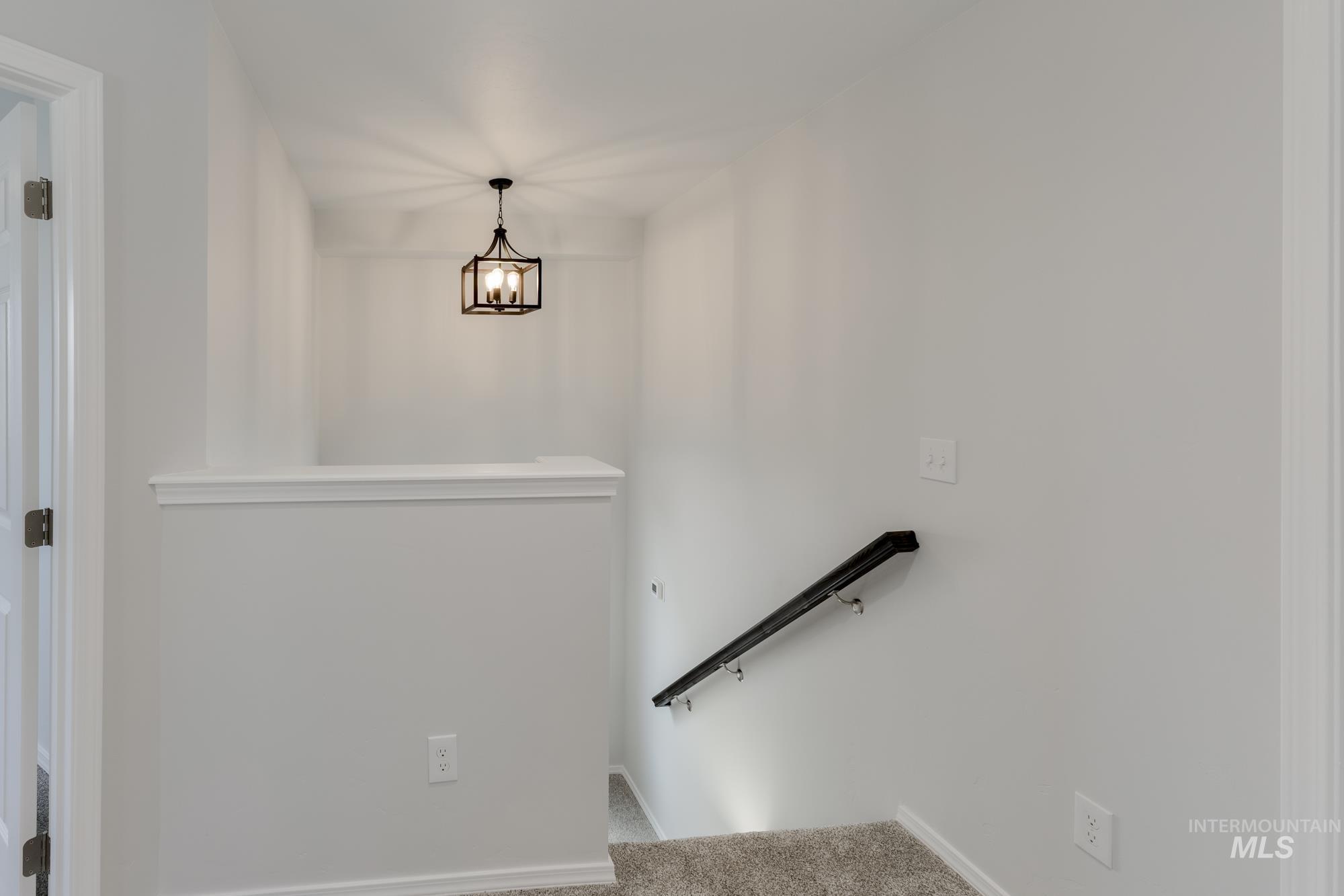 3029 E Mossy Creek Dr, Kuna, Idaho 83634, 3 Bedrooms, 2.5 Bathrooms, Residential For Sale, Price $399,990,MLS 98969300