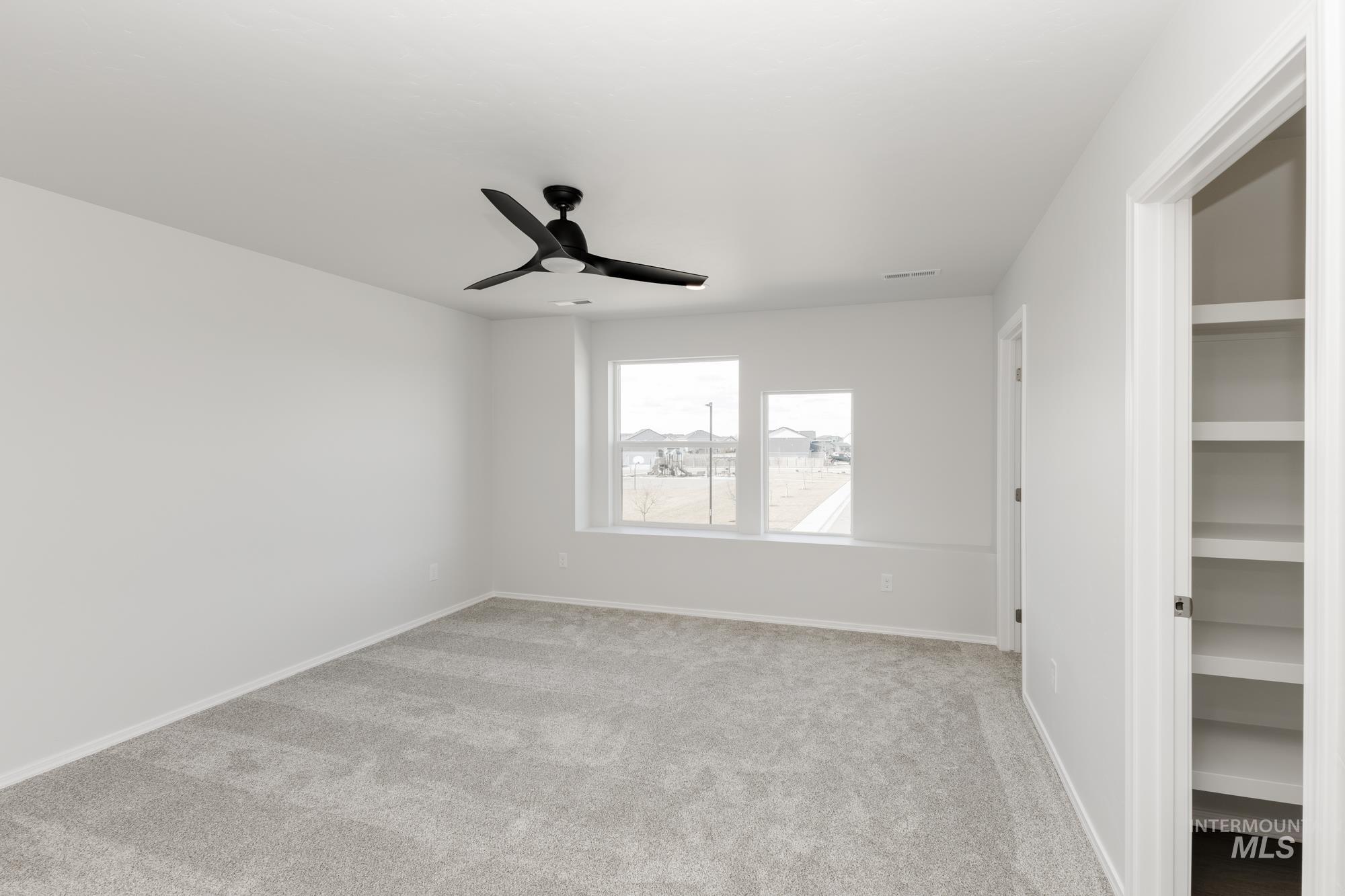 3029 E Mossy Creek Dr, Kuna, Idaho 83634, 3 Bedrooms, 2.5 Bathrooms, Residential For Sale, Price $399,990,MLS 98969300