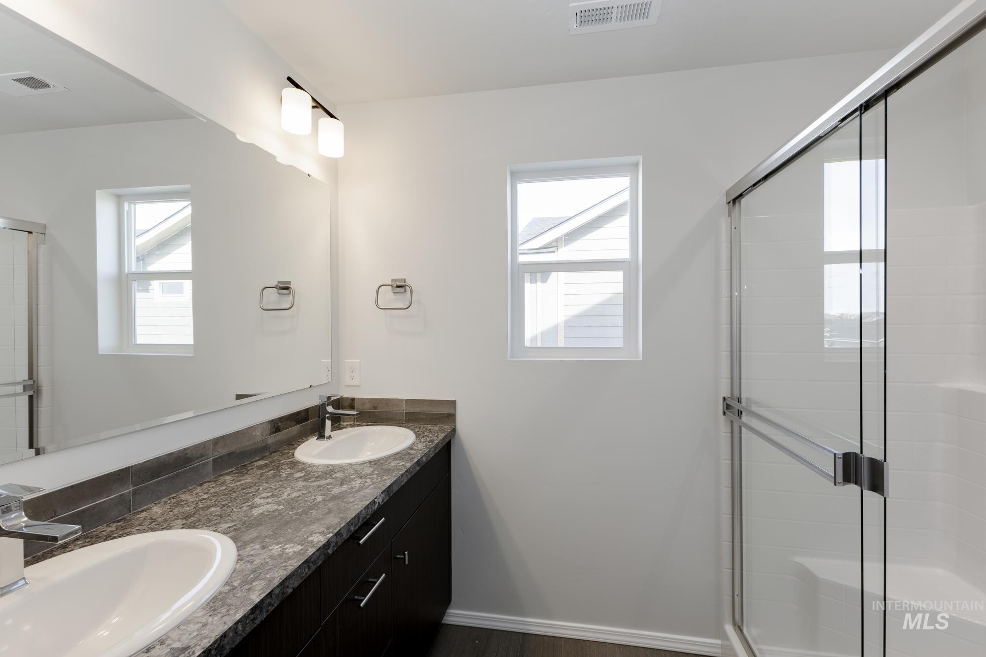 3029 E Mossy Creek Dr, Kuna, Idaho 83634, 3 Bedrooms, 2.5 Bathrooms, Residential For Sale, Price $399,990,MLS 98969300