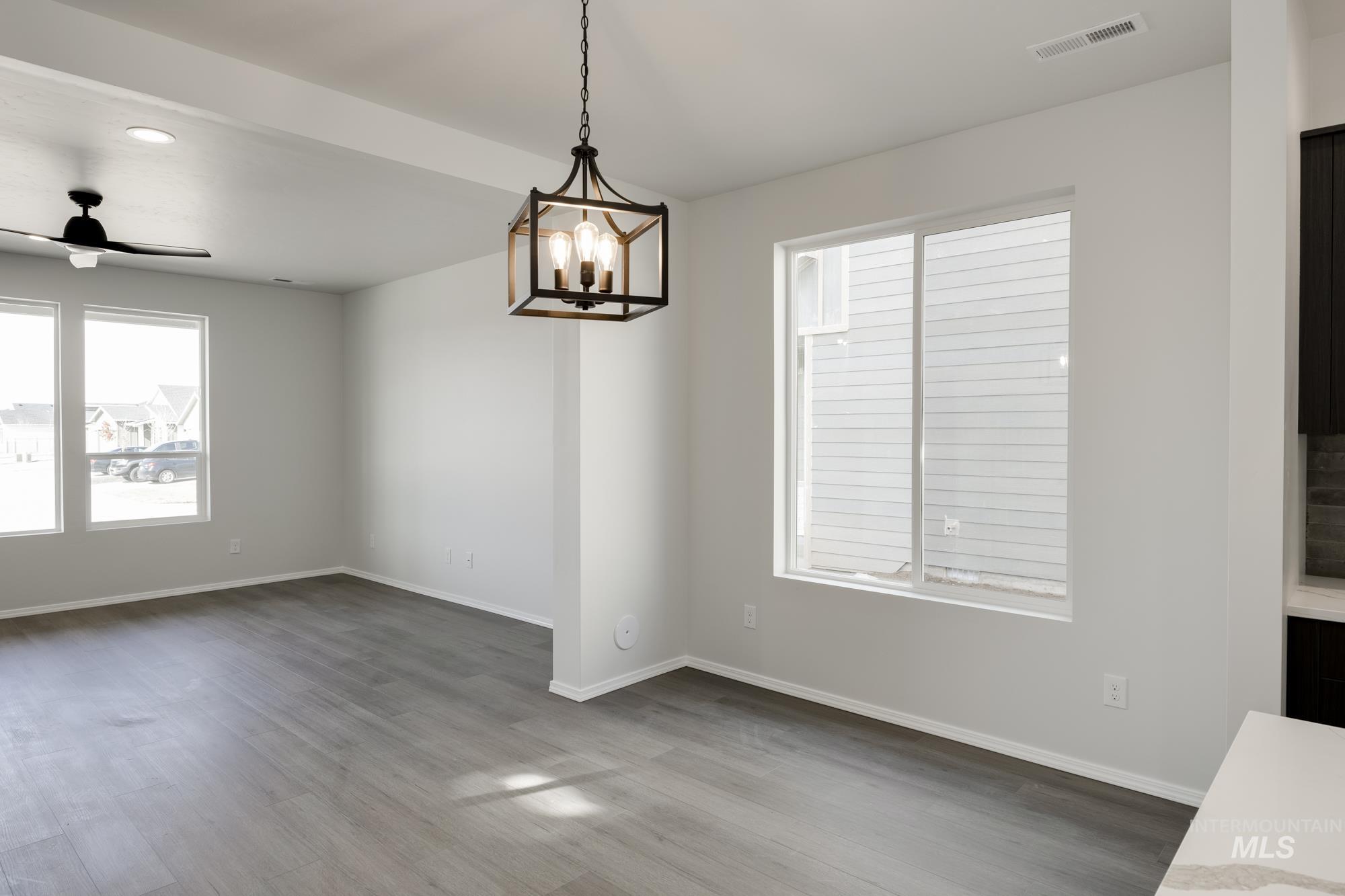 3029 E Mossy Creek Dr, Kuna, Idaho 83634, 3 Bedrooms, 2.5 Bathrooms, Residential For Sale, Price $399,990,MLS 98969300