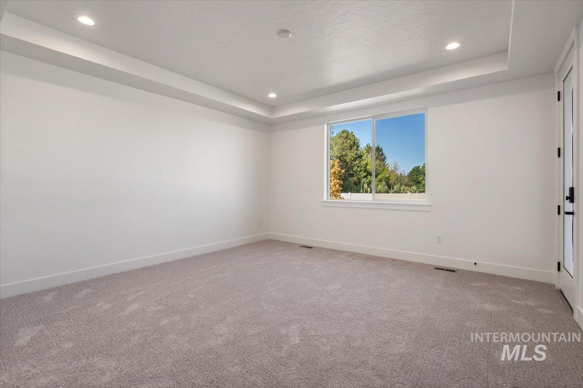 558 E Lockhart Street, Meridian, Idaho 83646, 3 Bedrooms, 2.5 Bathrooms, Residential For Sale, Price $649,990,MLS 98969303