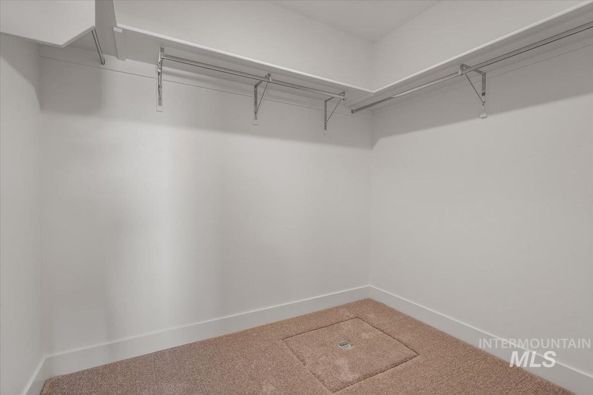 558 E Lockhart Street, Meridian, Idaho 83646, 3 Bedrooms, 2.5 Bathrooms, Residential For Sale, Price $649,990,MLS 98969303