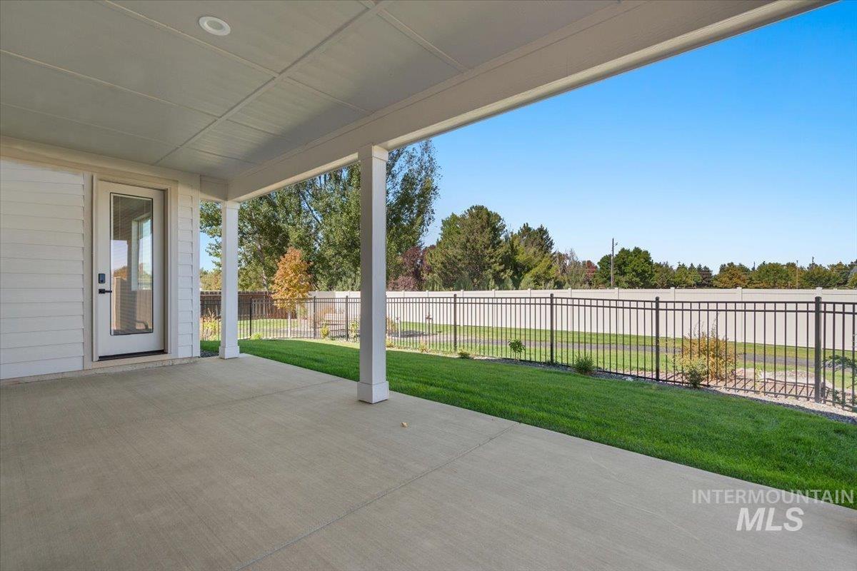 558 E Lockhart Street, Meridian, Idaho 83646, 3 Bedrooms, 2.5 Bathrooms, Residential For Sale, Price $649,990,MLS 98969303