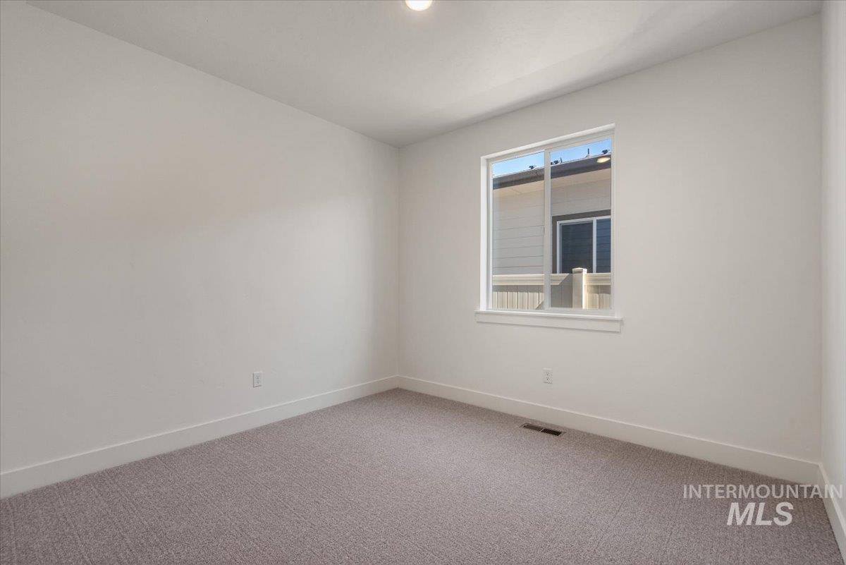 558 E Lockhart Street, Meridian, Idaho 83646, 3 Bedrooms, 2.5 Bathrooms, Residential For Sale, Price $649,990,MLS 98969303