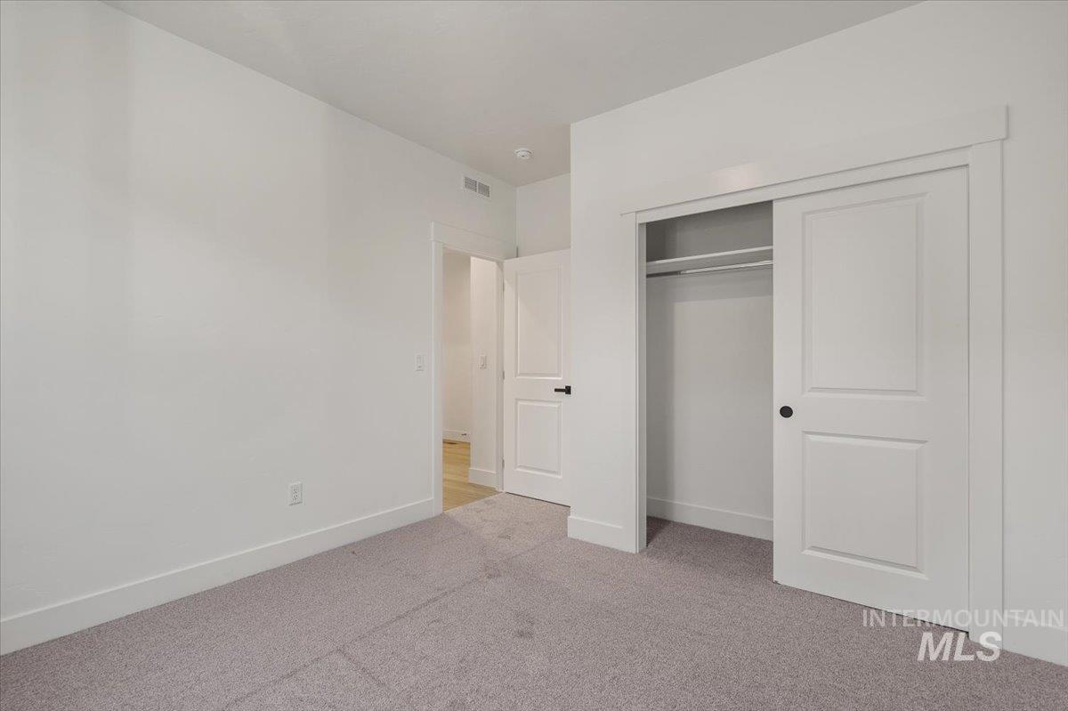 558 E Lockhart Street, Meridian, Idaho 83646, 3 Bedrooms, 2.5 Bathrooms, Residential For Sale, Price $649,990,MLS 98969303