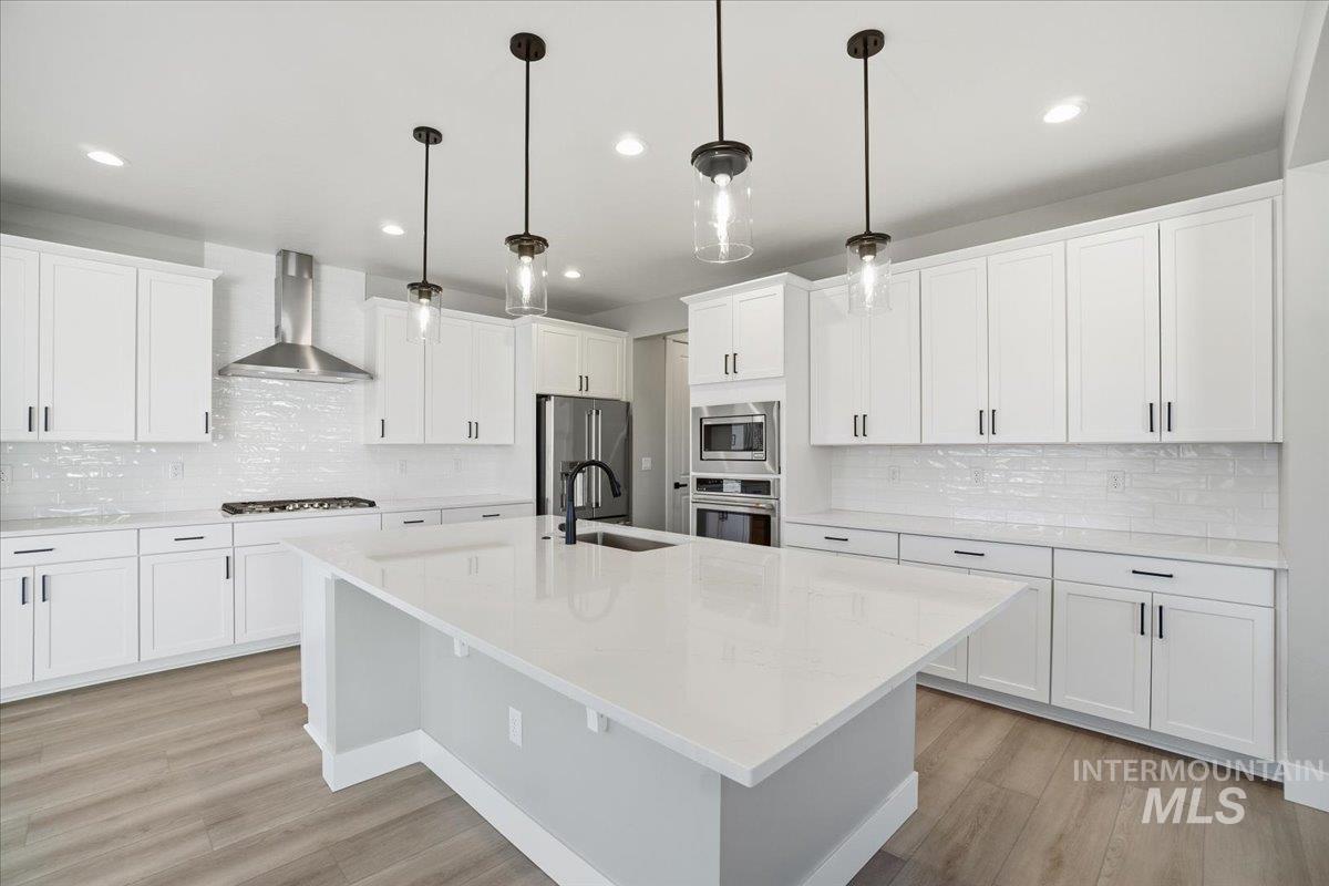 6141 N Torva Ave, Meridian, Idaho 83646, 4 Bedrooms, 2.5 Bathrooms, Residential For Sale, Price $679,990,MLS 98969304