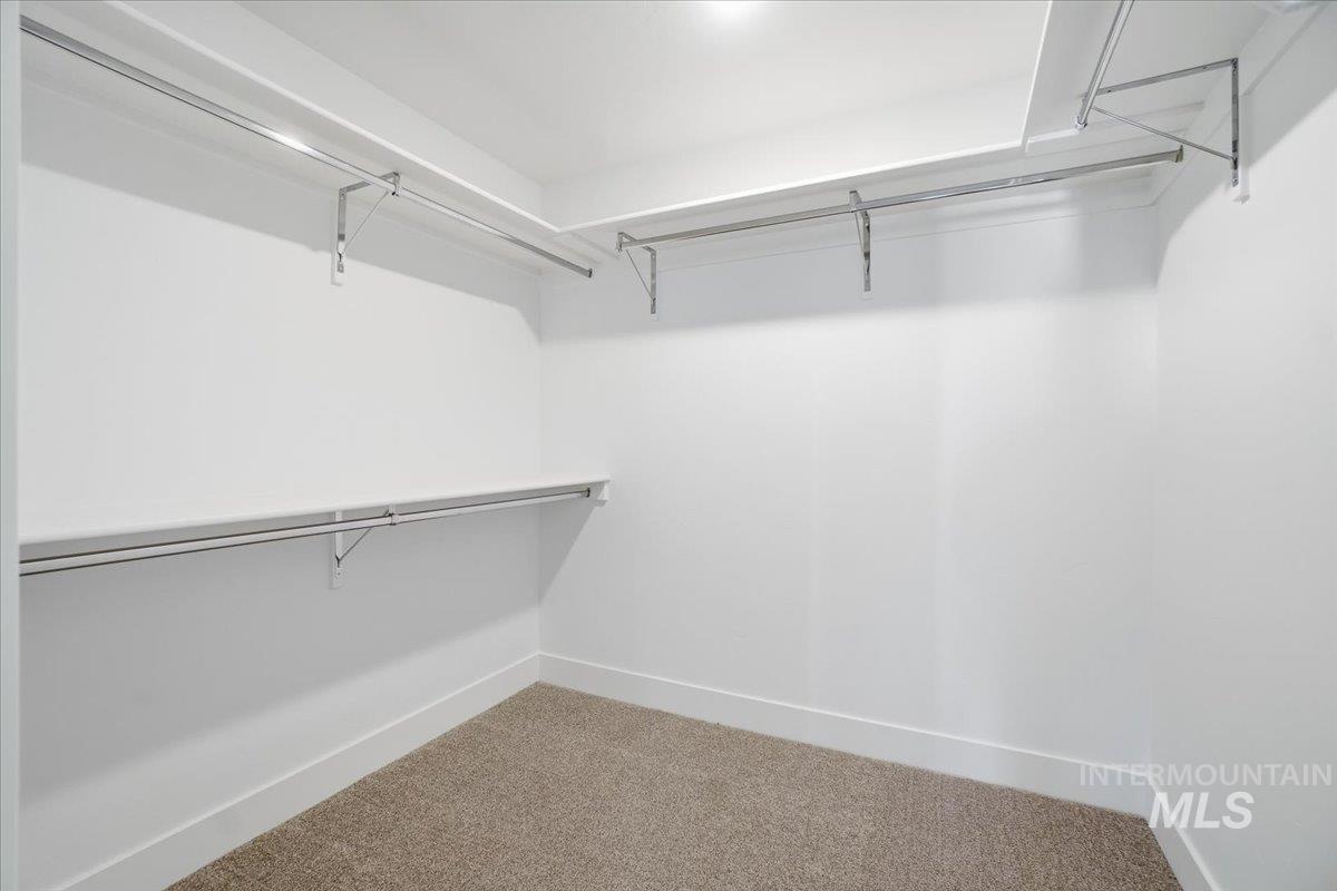 6141 N Torva Ave, Meridian, Idaho 83646, 4 Bedrooms, 2.5 Bathrooms, Residential For Sale, Price $679,990,MLS 98969304