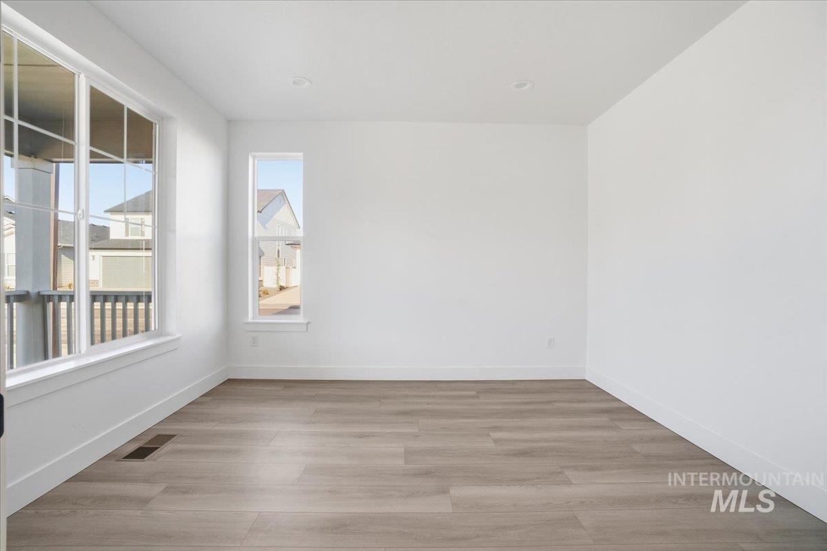 6141 N Torva Ave, Meridian, Idaho 83646, 4 Bedrooms, 2.5 Bathrooms, Residential For Sale, Price $679,990,MLS 98969304