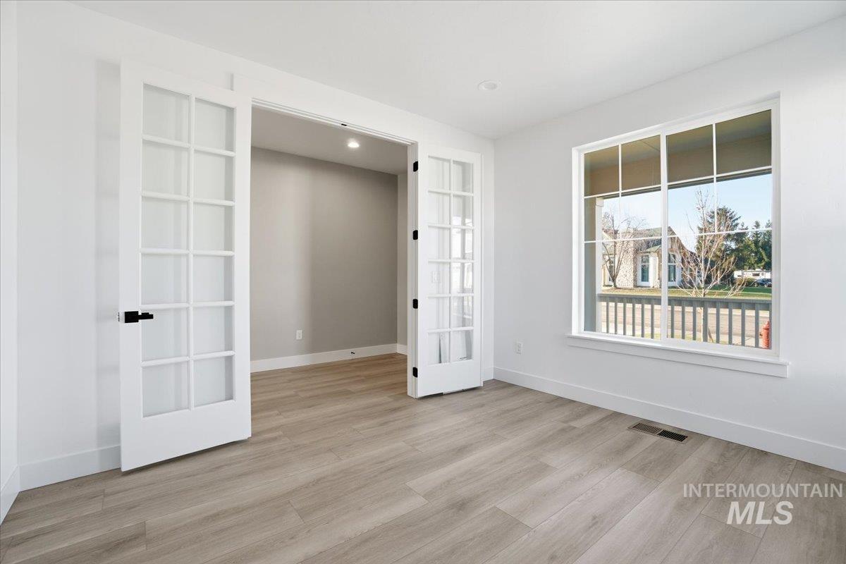 6141 N Torva Ave, Meridian, Idaho 83646, 4 Bedrooms, 2.5 Bathrooms, Residential For Sale, Price $679,990,MLS 98969304