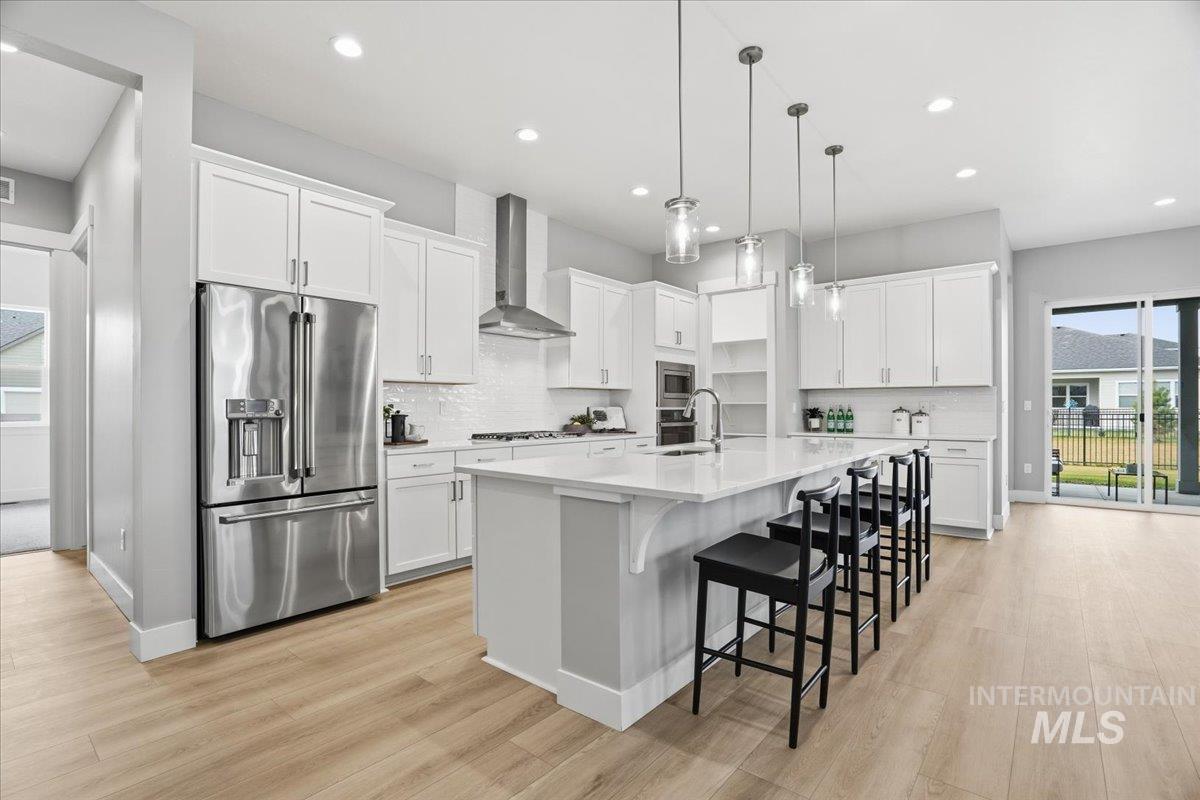 2163 N Kenora Ave, Star, Idaho 83669, 3 Bedrooms, 3.5 Bathrooms, Residential For Sale, Price $749,990,MLS 98969305