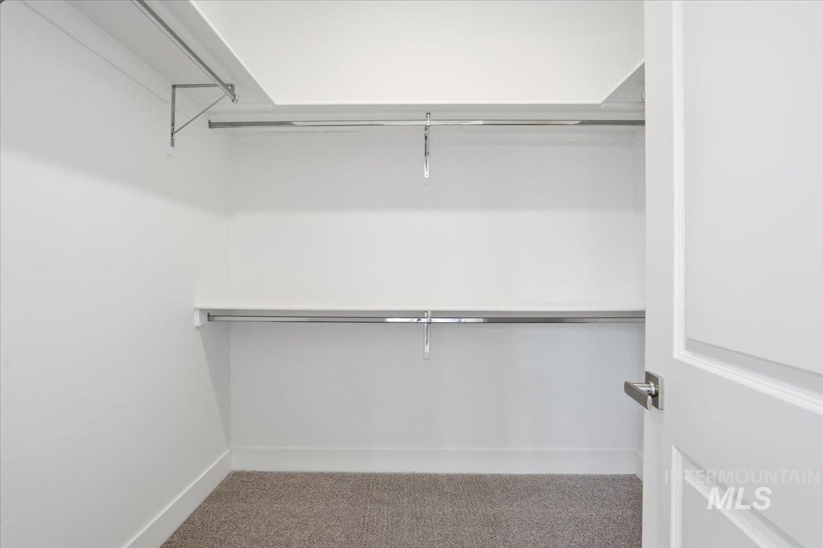 2163 N Kenora Ave, Star, Idaho 83669, 3 Bedrooms, 3.5 Bathrooms, Residential For Sale, Price $749,990,MLS 98969305