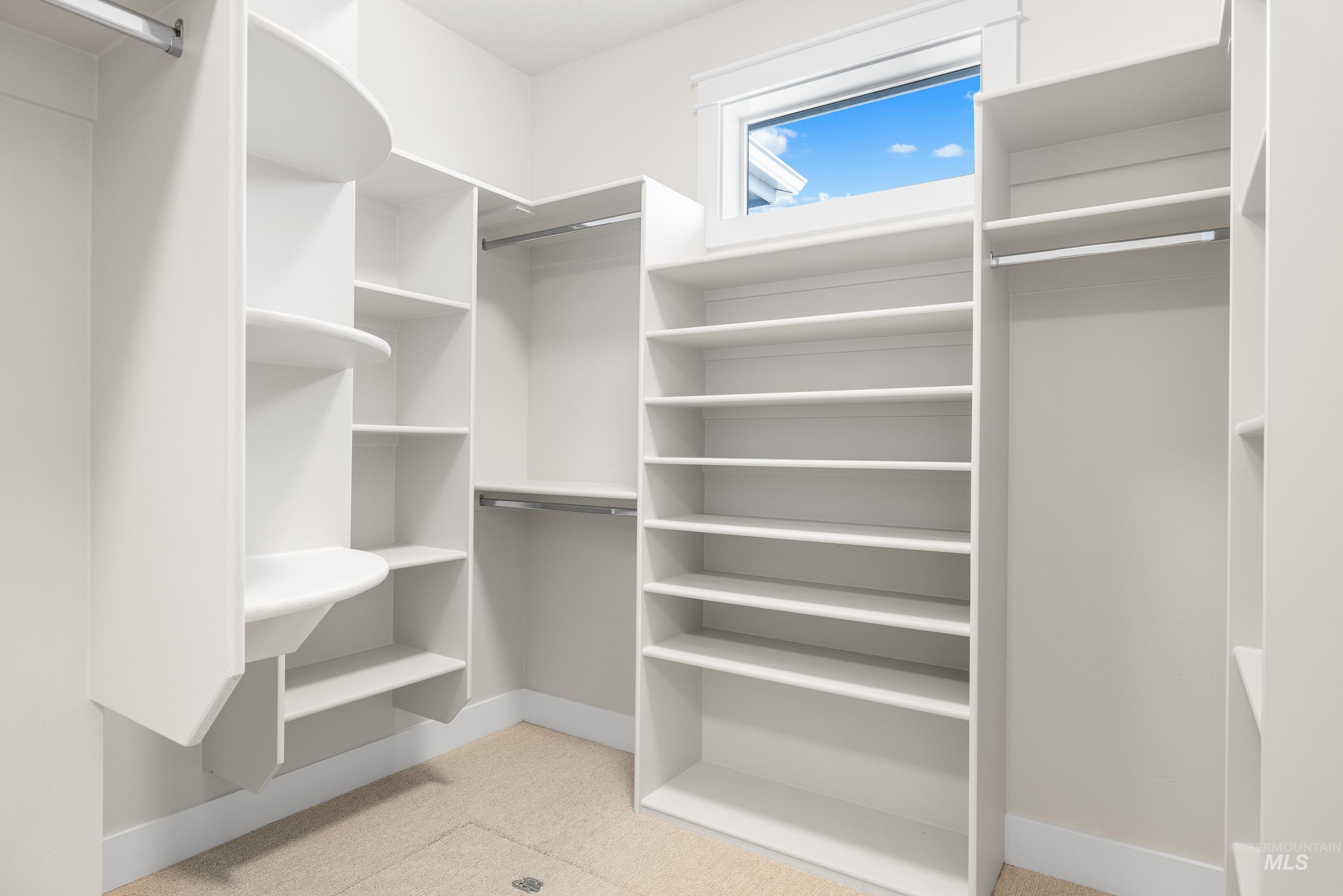 9528 Green Cottage Ave, Kuna, Idaho 83634, 3 Bedrooms, 2 Bathrooms, Residential For Sale, Price $609,900,MLS 98969314