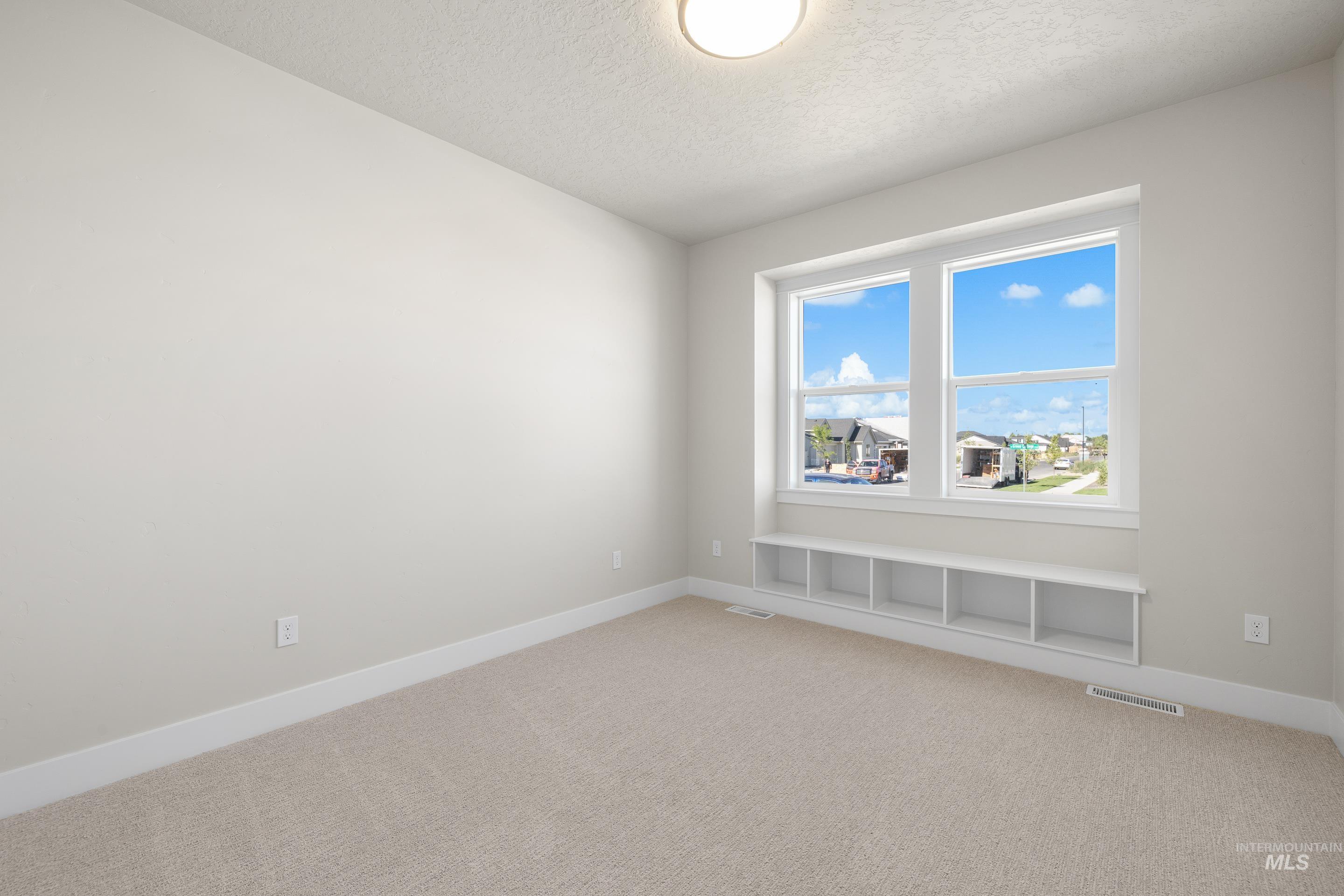 9528 Green Cottage Ave, Kuna, Idaho 83634, 3 Bedrooms, 2 Bathrooms, Residential For Sale, Price $609,900,MLS 98969314