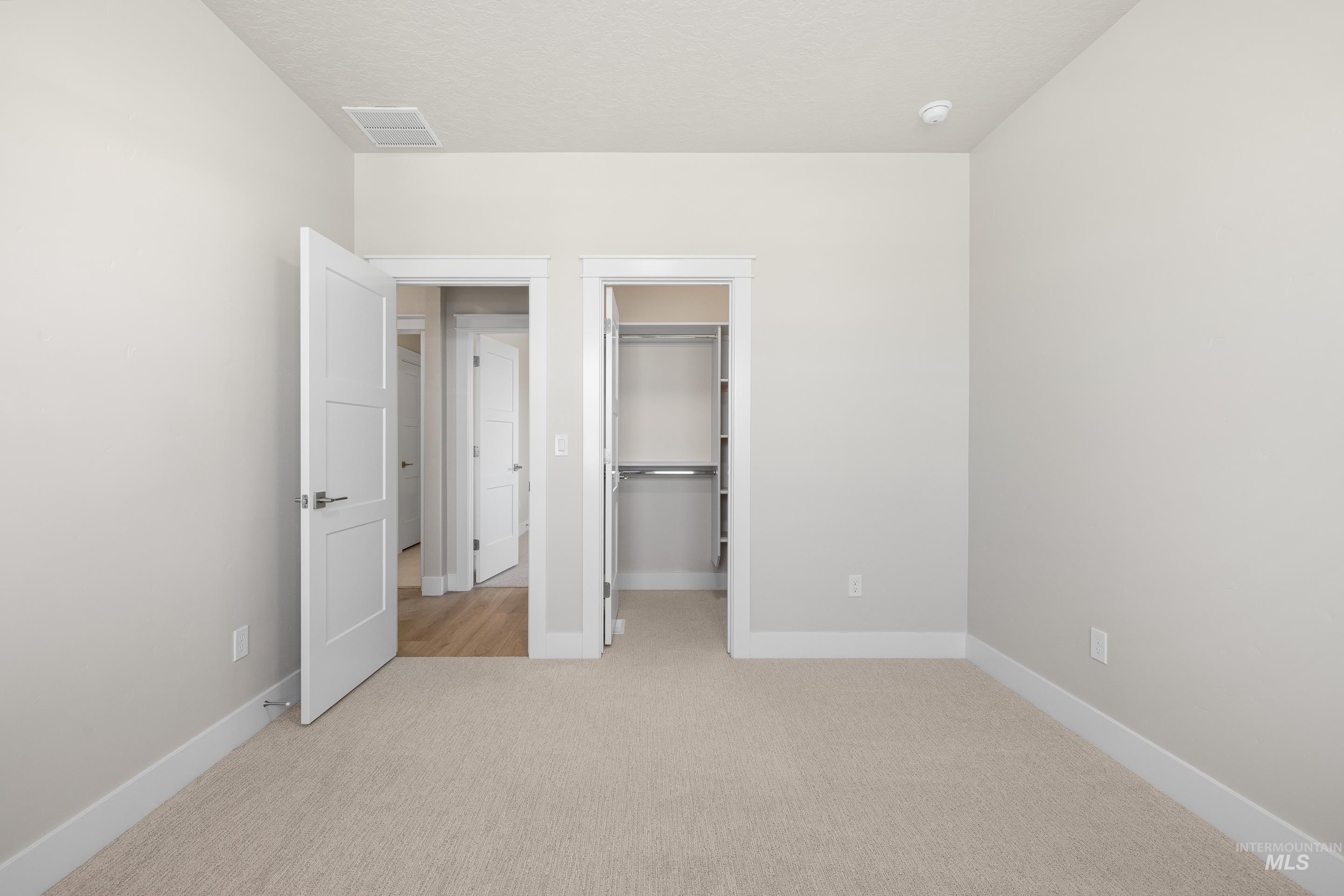 9528 Green Cottage Ave, Kuna, Idaho 83634, 3 Bedrooms, 2 Bathrooms, Residential For Sale, Price $609,900,MLS 98969314