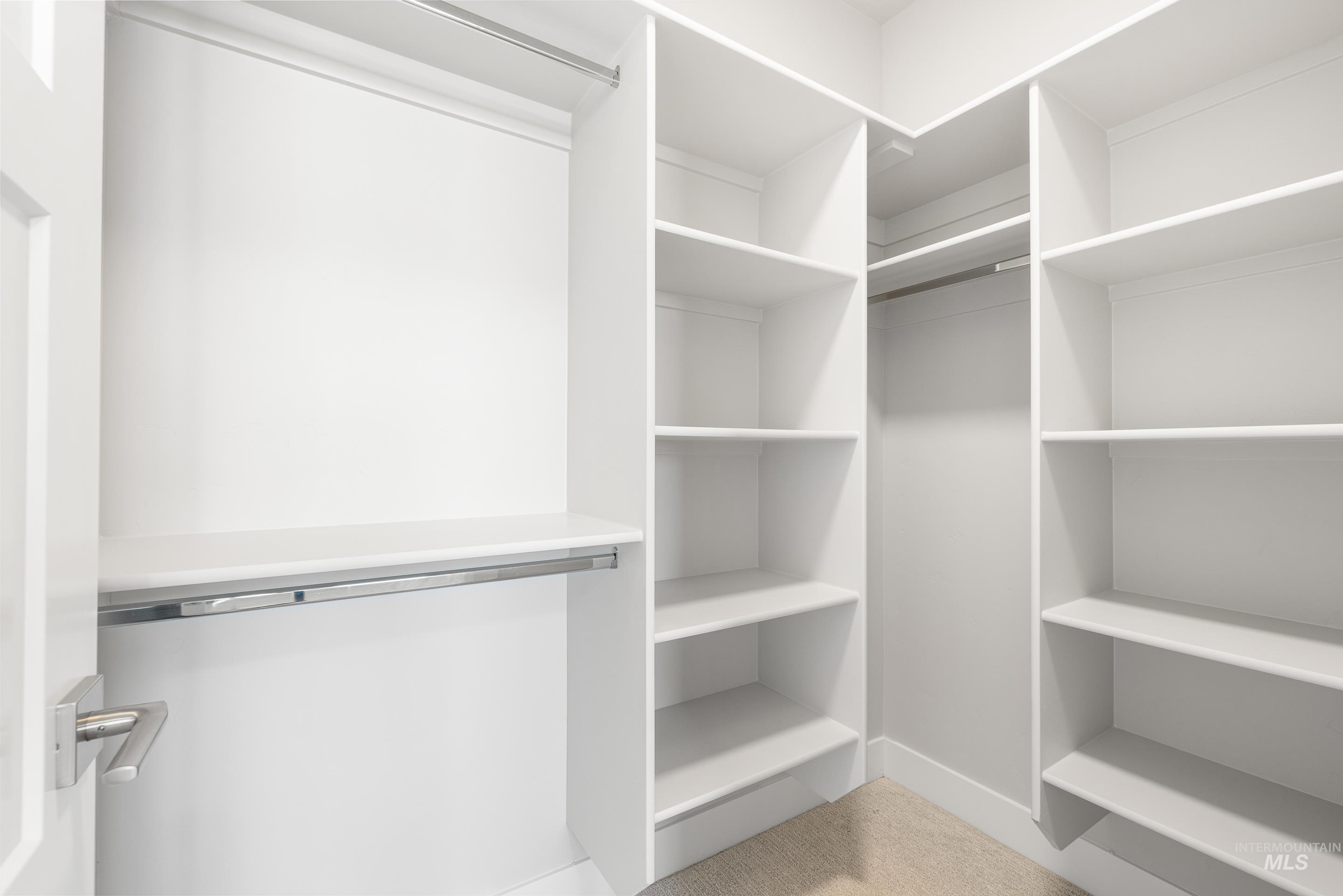 9528 Green Cottage Ave, Kuna, Idaho 83634, 3 Bedrooms, 2 Bathrooms, Residential For Sale, Price $609,900,MLS 98969314