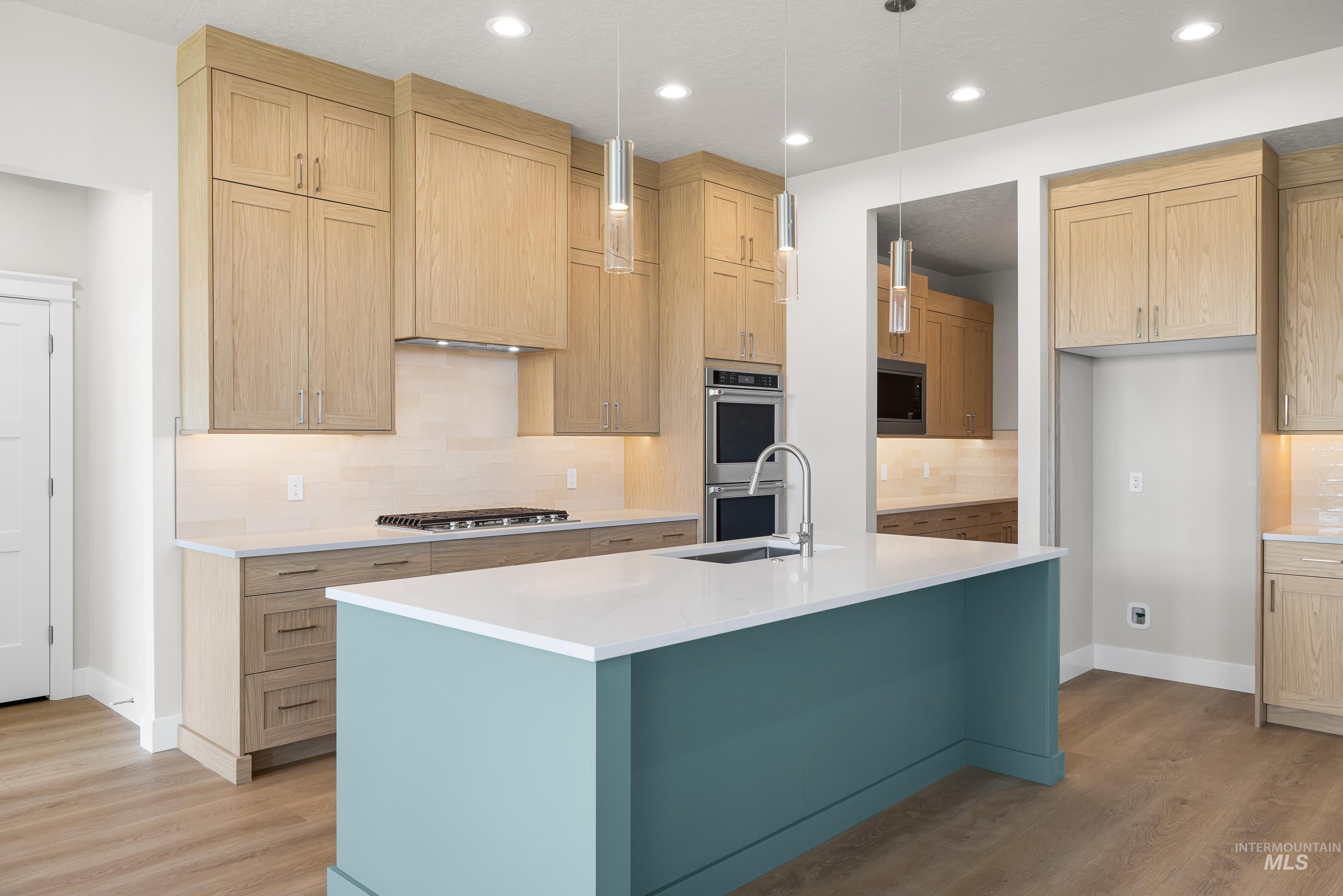 1351 E Andes Drive, Kuna, Idaho 83634, 3 Bedrooms, 2.5 Bathrooms, Residential For Sale, Price $649,900,MLS 98969315