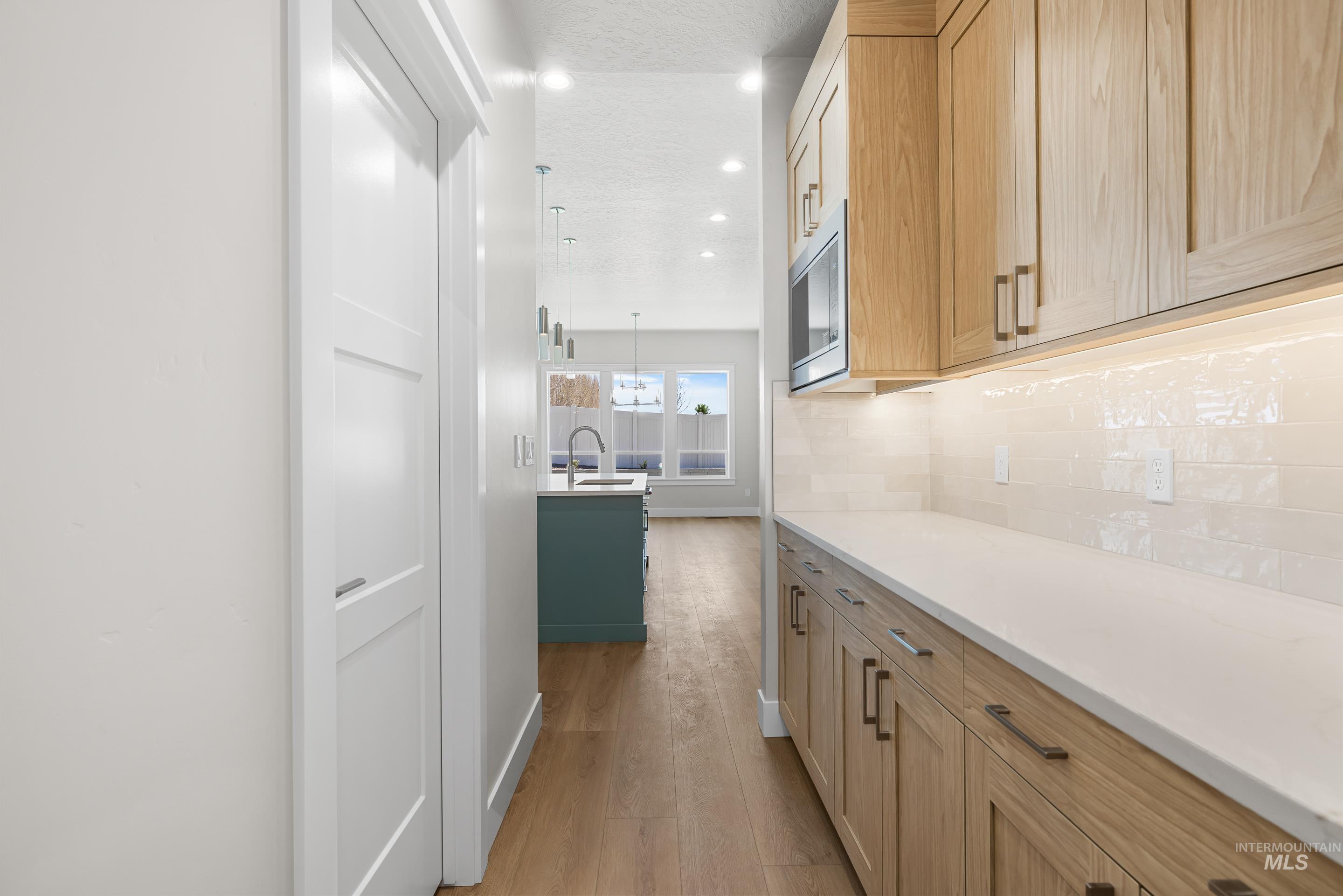 1351 E Andes Drive, Kuna, Idaho 83634, 3 Bedrooms, 2.5 Bathrooms, Residential For Sale, Price $649,900,MLS 98969315