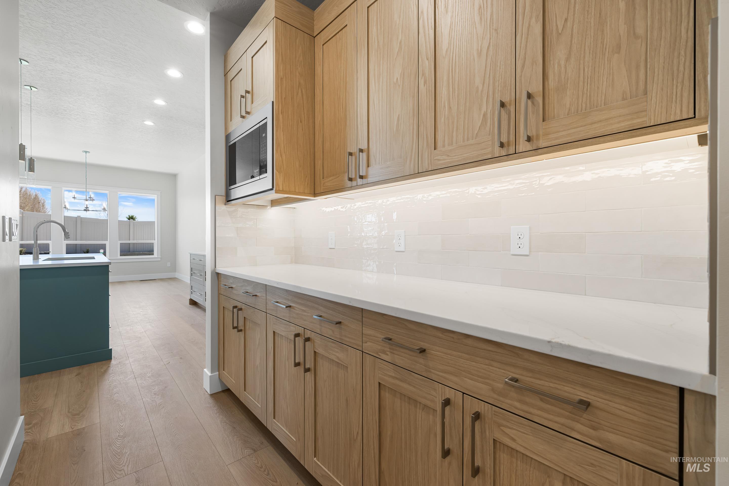 1351 E Andes Drive, Kuna, Idaho 83634, 3 Bedrooms, 2.5 Bathrooms, Residential For Sale, Price $649,900,MLS 98969315