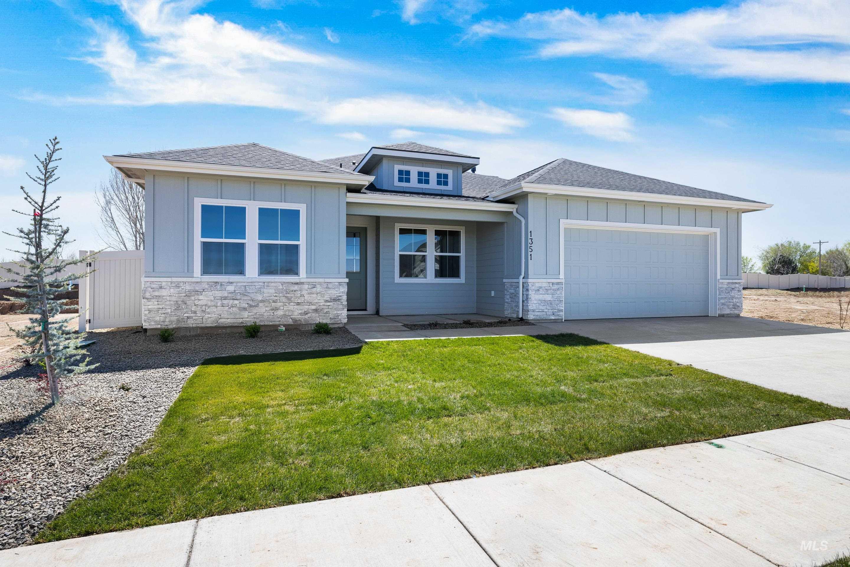 1351 E Andes Drive, Kuna, Idaho 83634, 3 Bedrooms, 2.5 Bathrooms, Residential For Sale, Price $649,900,MLS 98969315