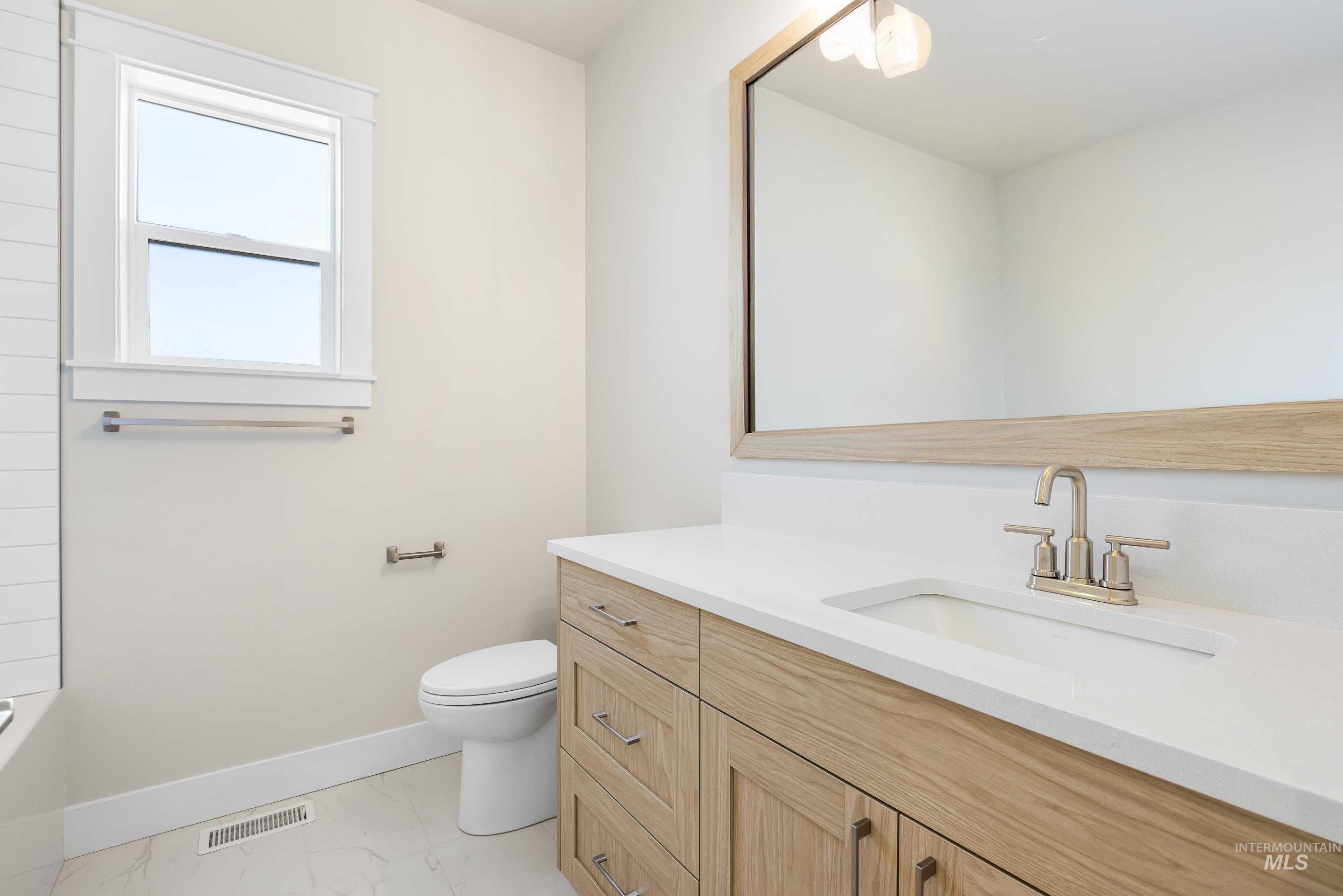 1351 E Andes Drive, Kuna, Idaho 83634, 3 Bedrooms, 2.5 Bathrooms, Residential For Sale, Price $649,900,MLS 98969315