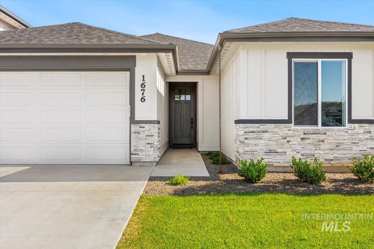 1676 Sandbar Rd, Emmett, Idaho 83617, 3 Bedrooms, 2 Bathrooms, Residential For Sale, Price $519,900,MLS 98969317